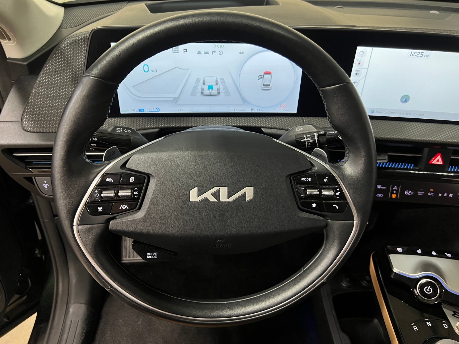 Thumbnail: 2023 Kia EV6 - 4