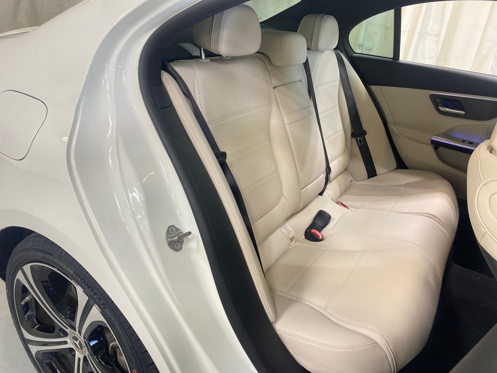 Thumbnail: 2023 Mercedes-Benz C-Class - 5
