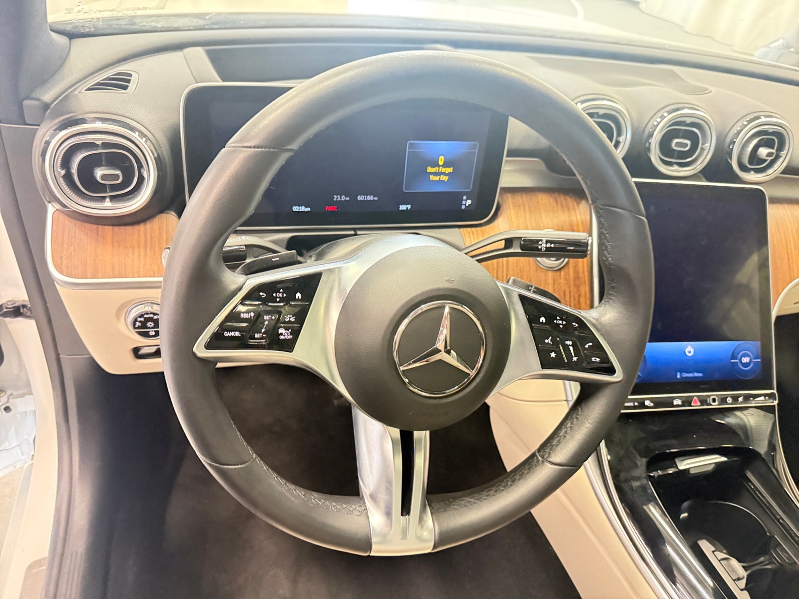 Thumbnail: 2023 Mercedes-Benz C-Class - 4