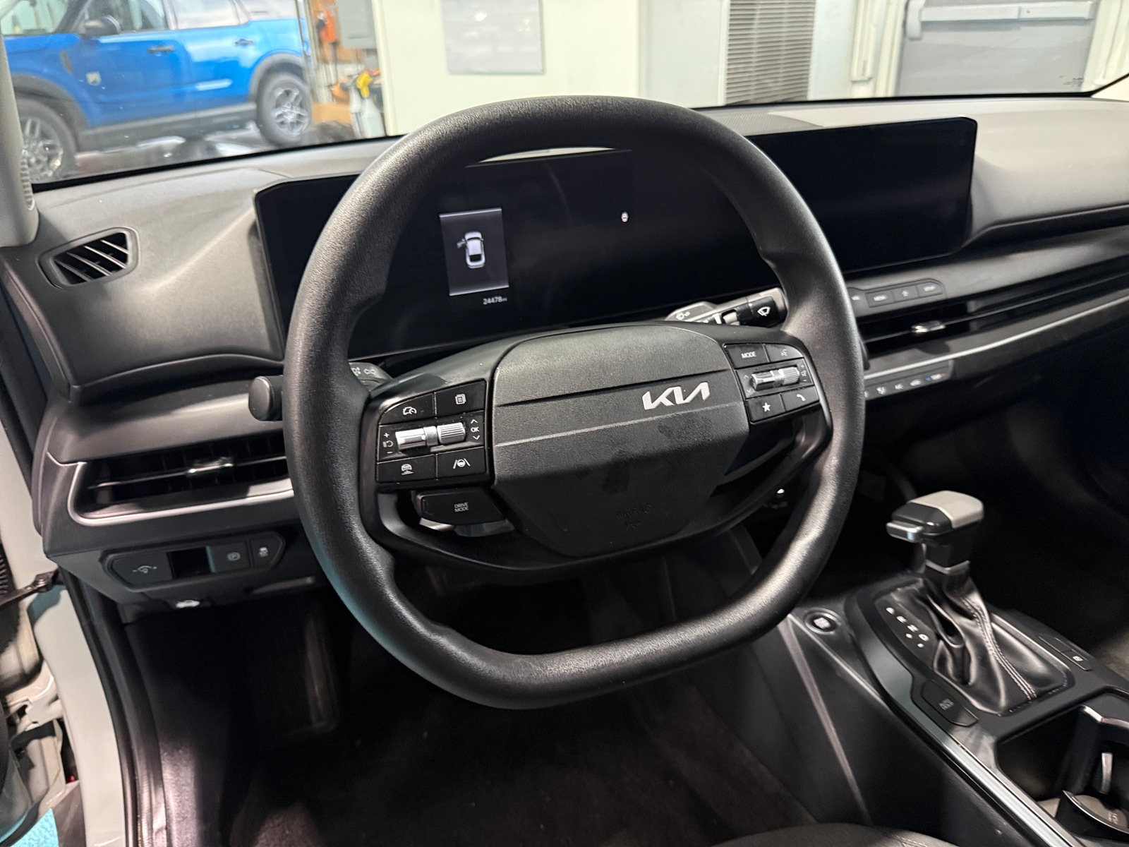 Thumbnail: 2025 Kia K4 - 5