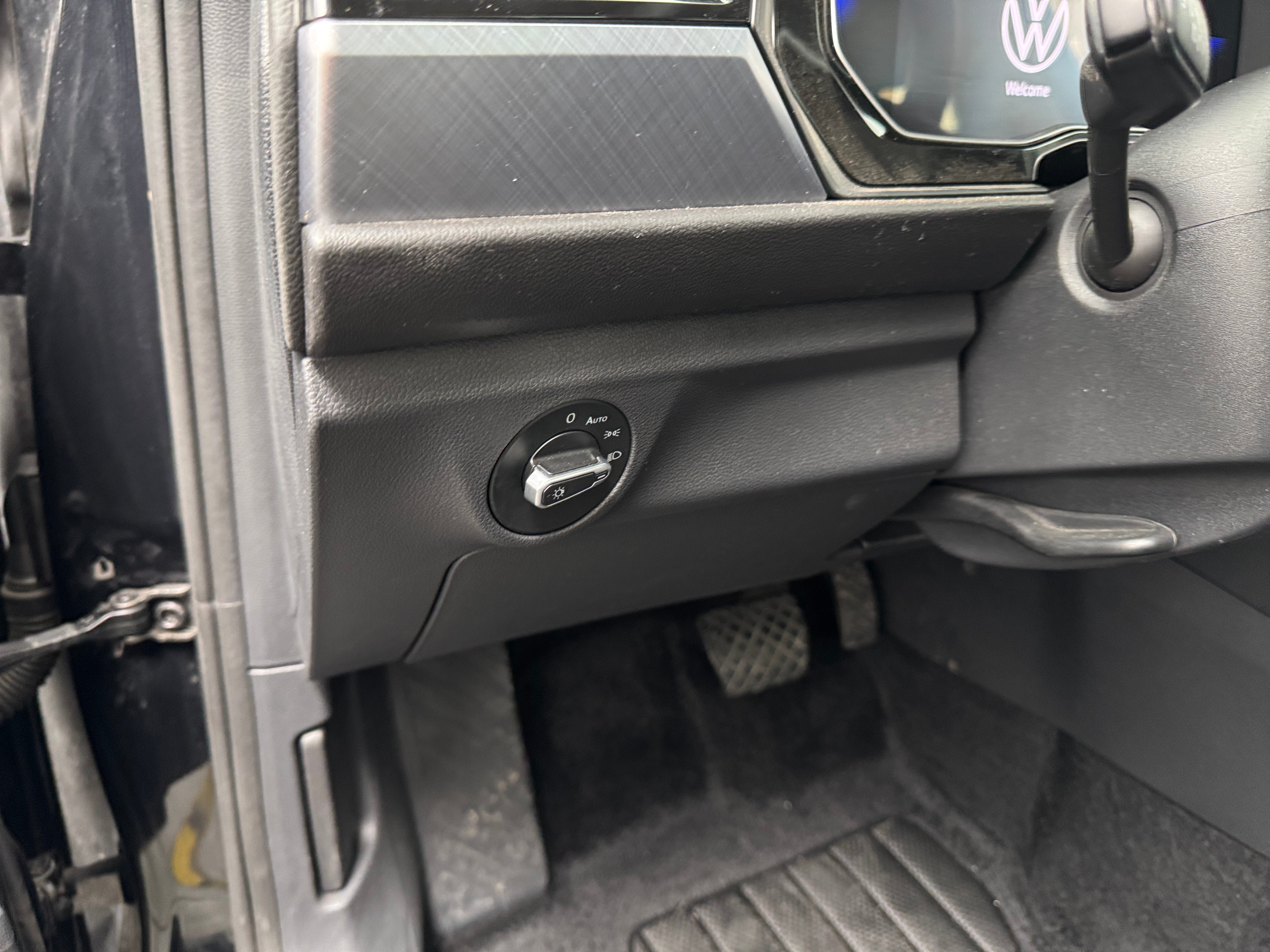 3VW7M7BUXRM096271