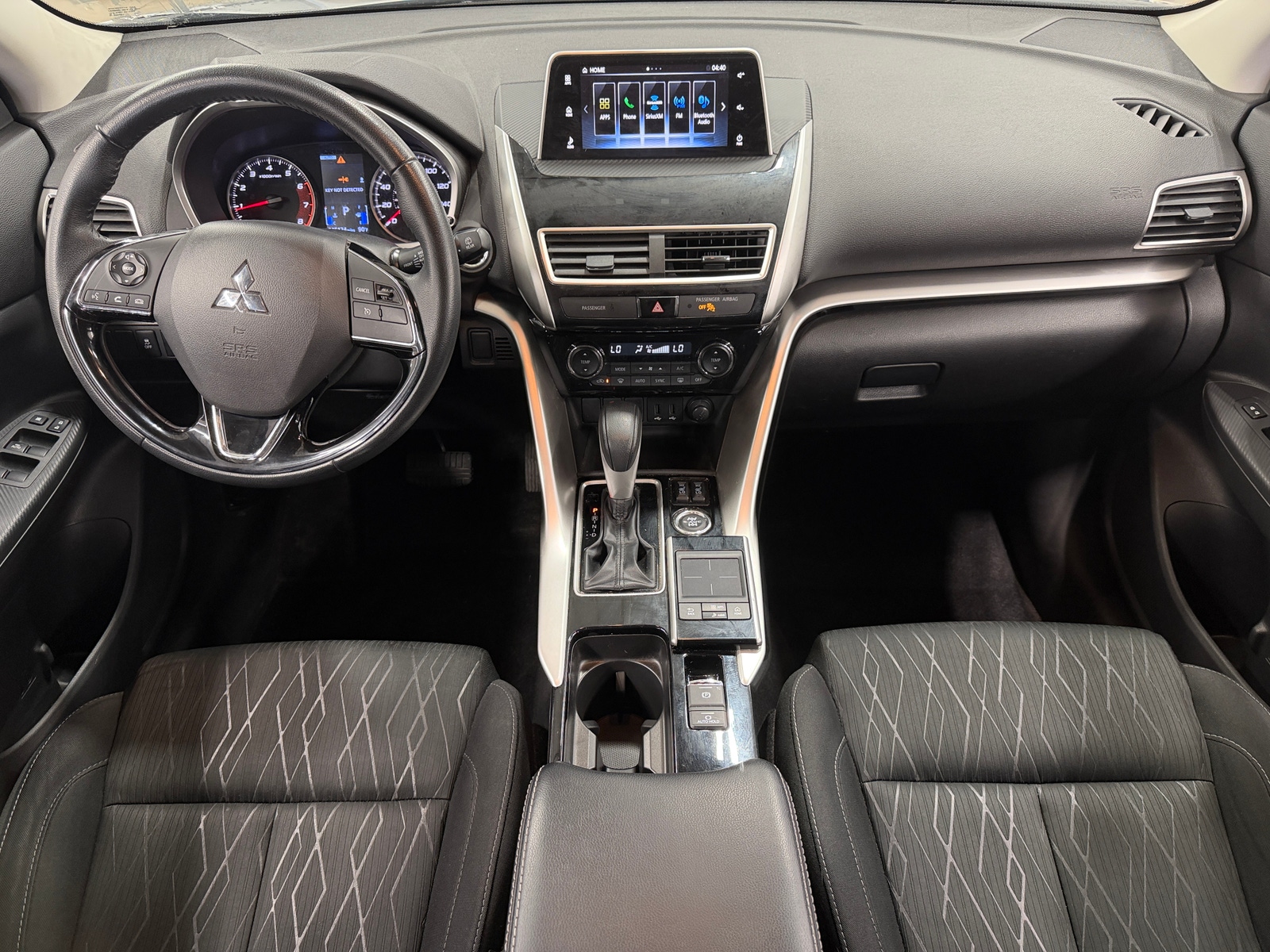 Thumbnail: 2018 Mitsubishi Eclipse Cross - 3