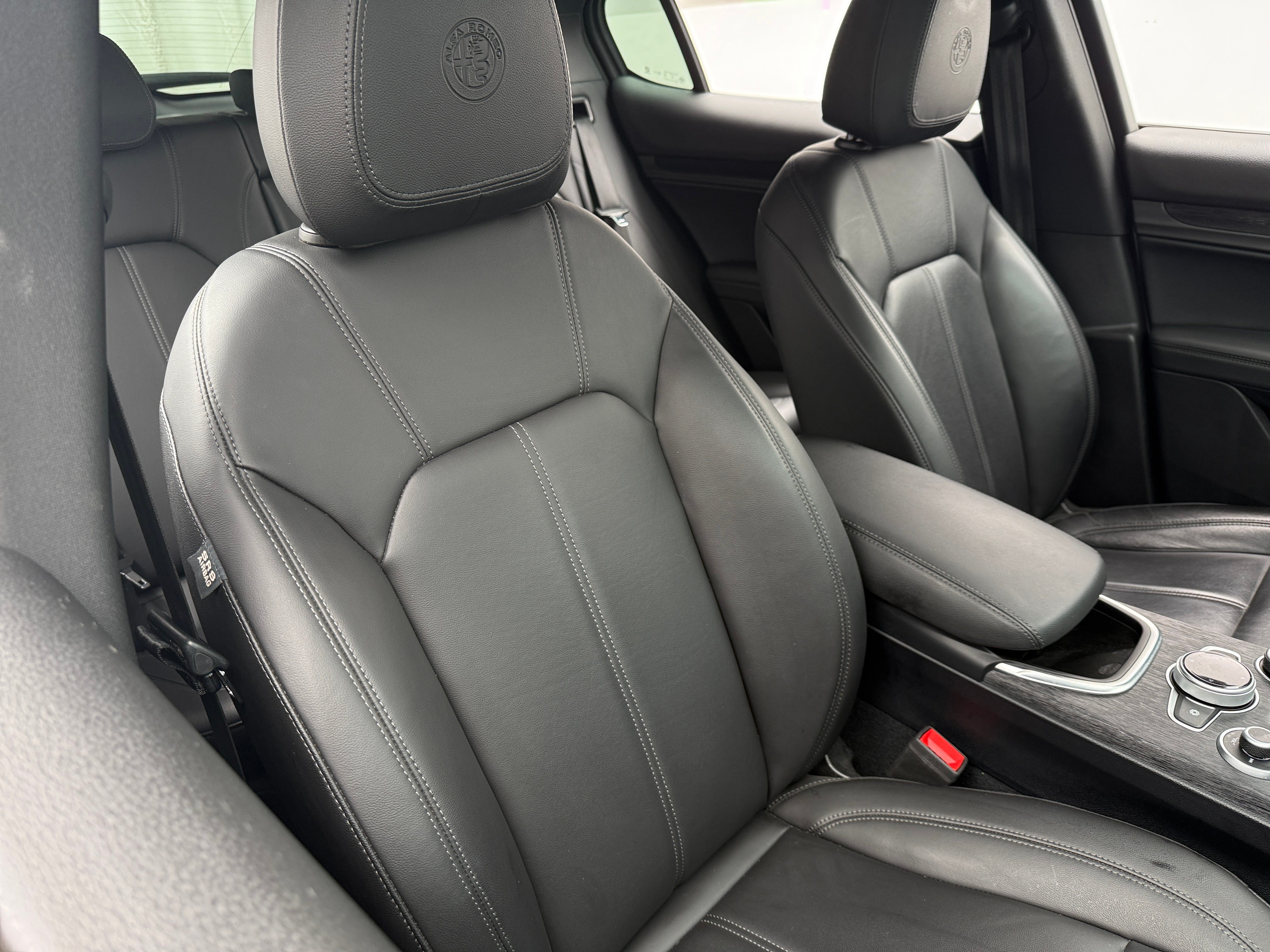 2023 Alfa Romeo Stelvio