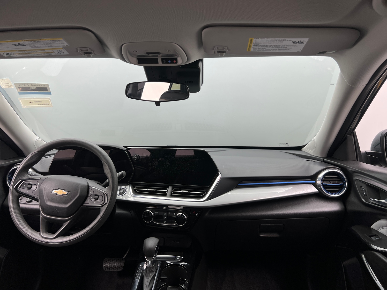 Thumbnail: 2025 Chevrolet Trax - 2