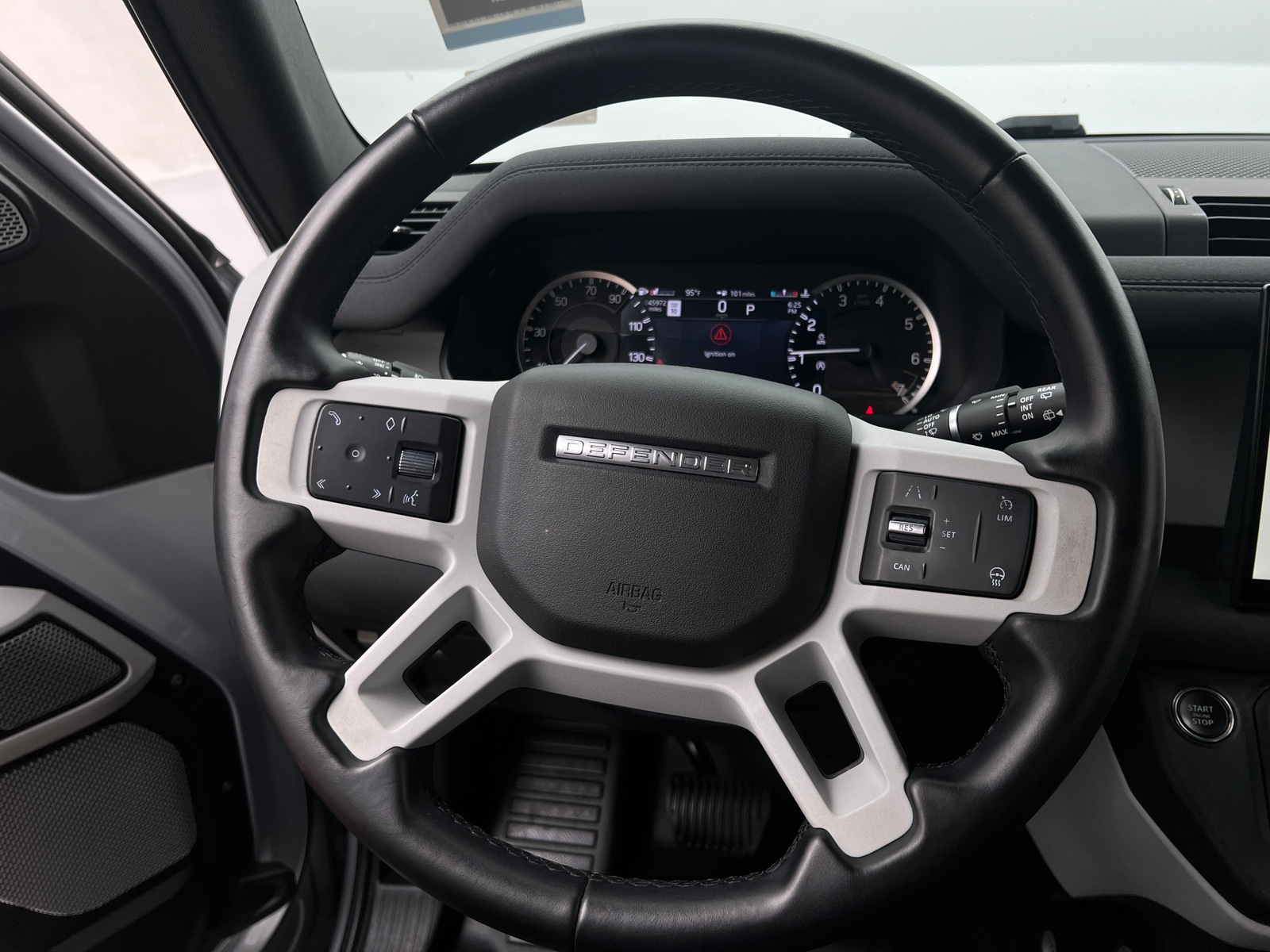 Thumbnail: 2023 Land Rover Defender - 4
