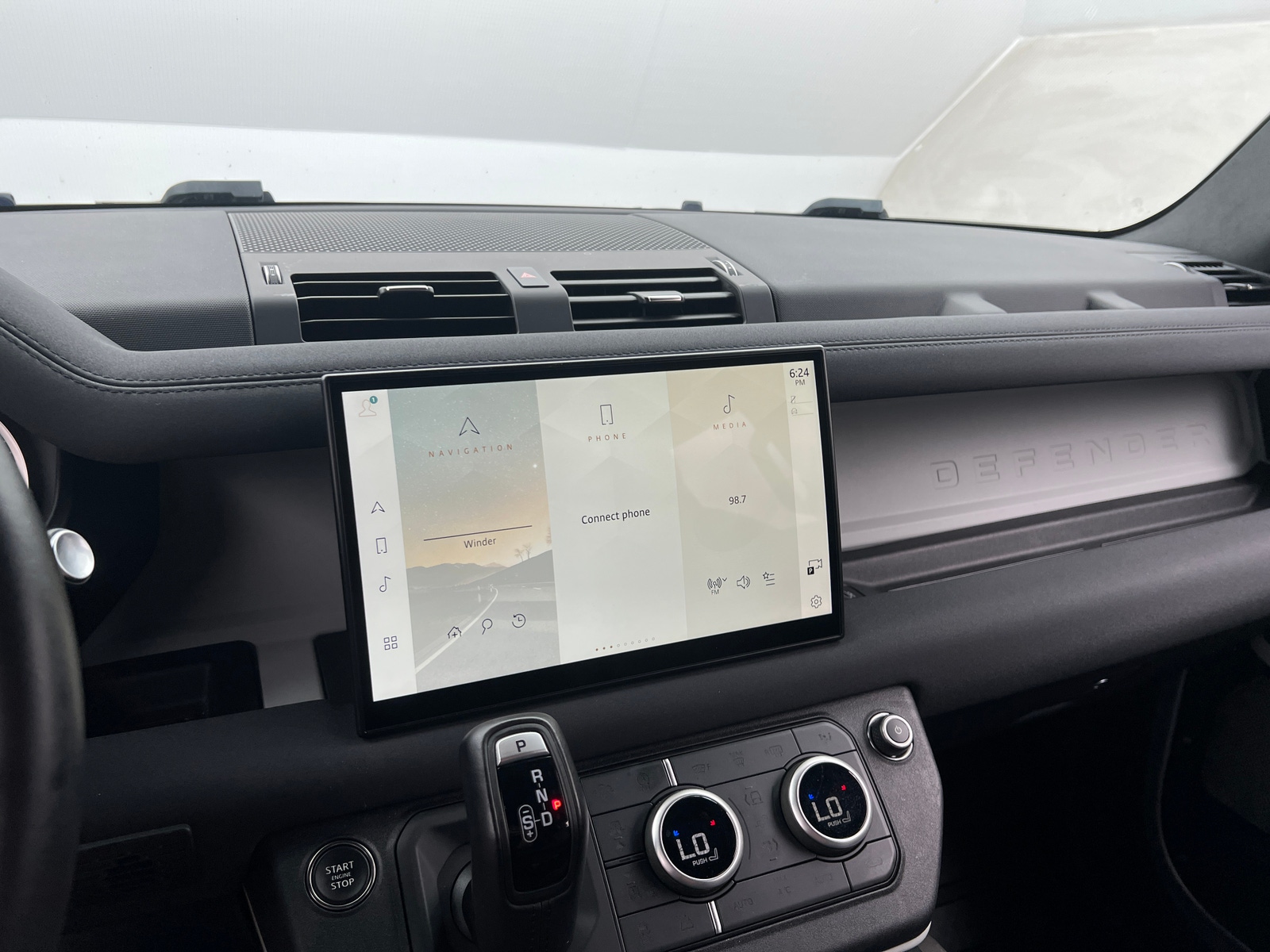 Thumbnail: 2023 Land Rover Defender - 3