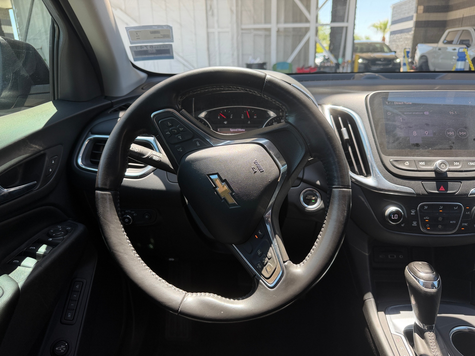 Thumbnail: 2020 Chevrolet Equinox - 4