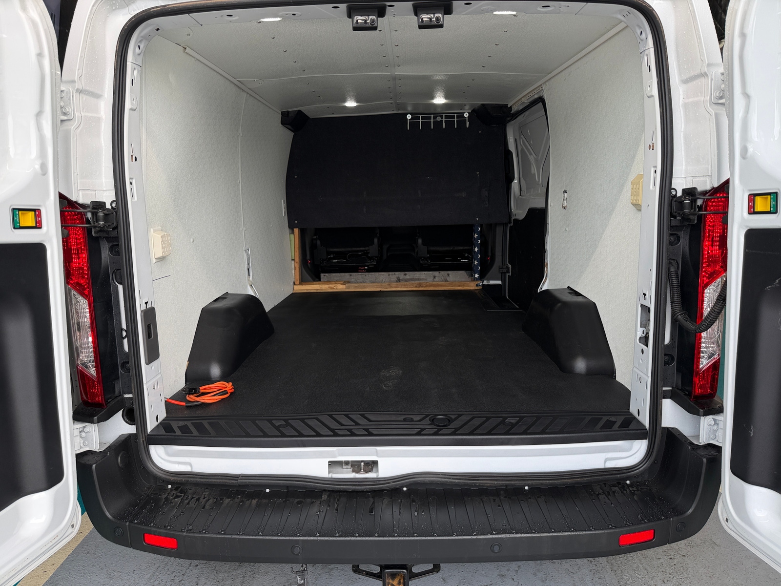 Thumbnail: 2025 Ford Transit Series - 6