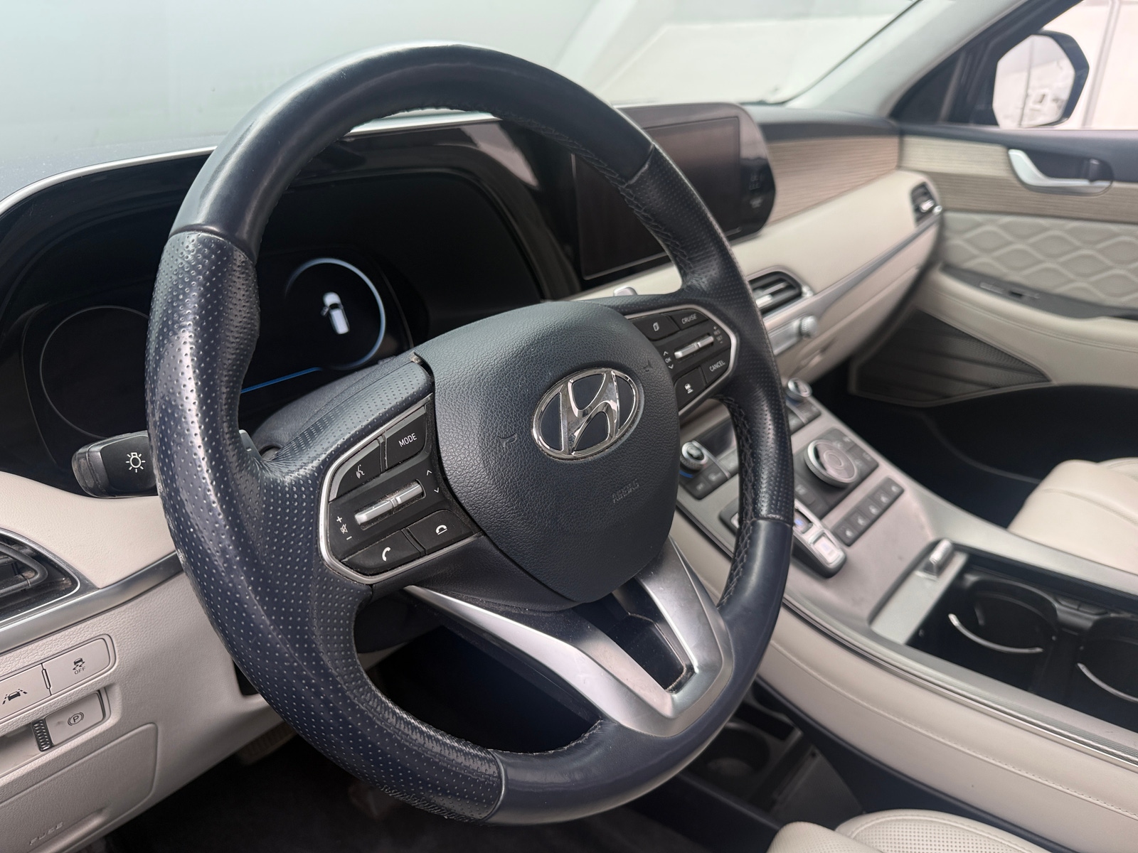 Thumbnail: 2022 Hyundai Palisade - 4