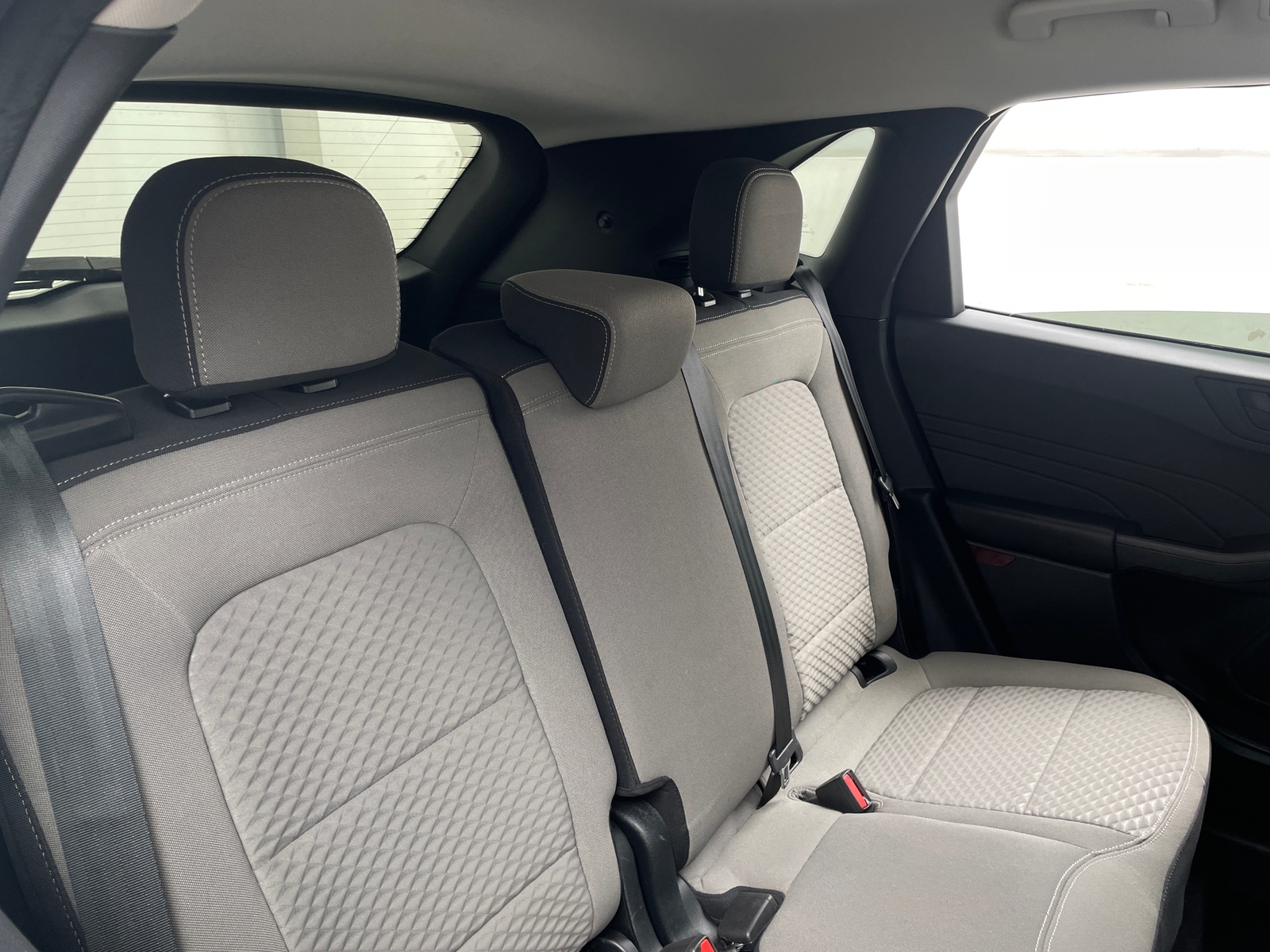 Thumbnail: 2022 Ford Escape - 6
