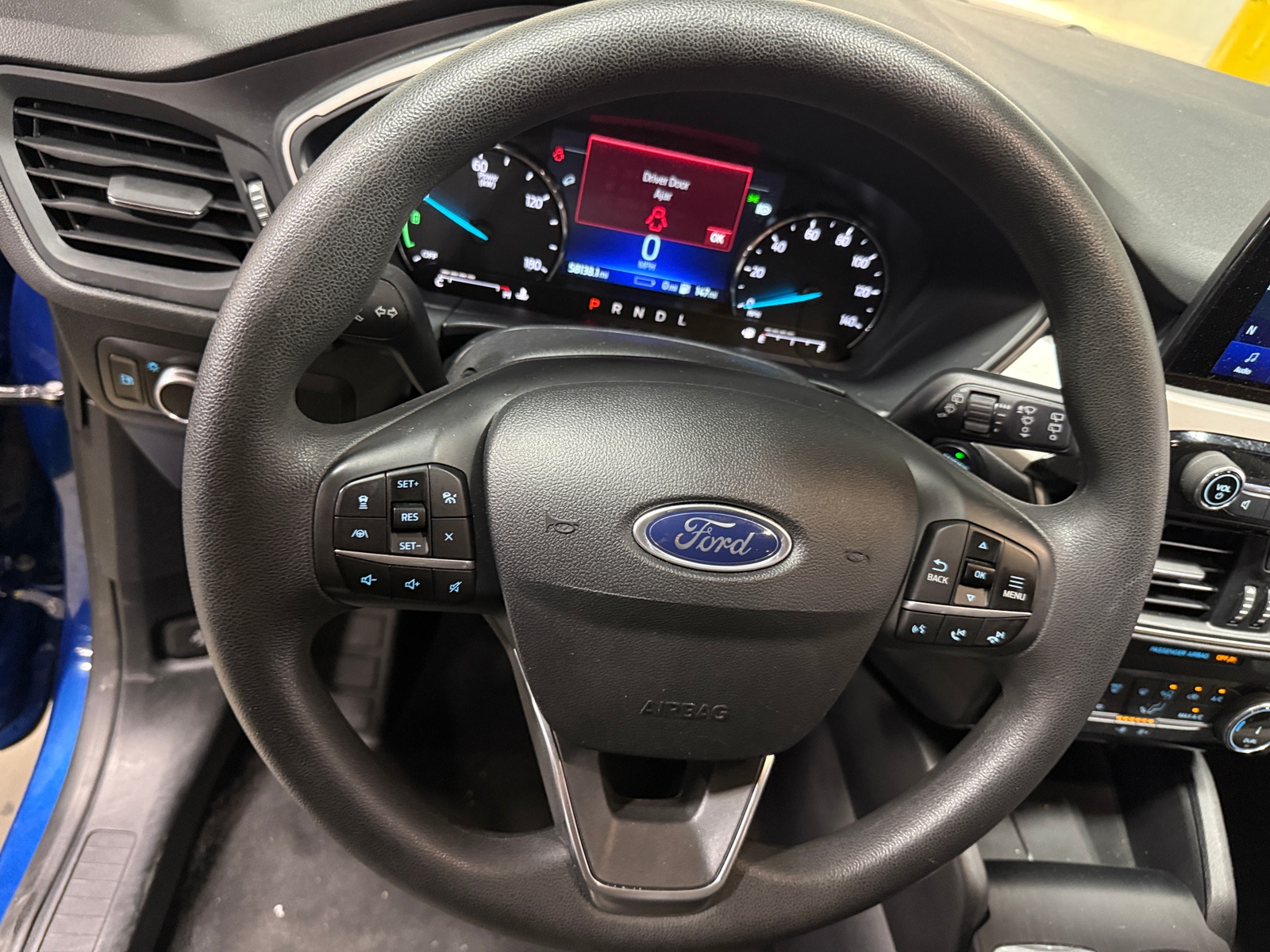 Thumbnail: 2022 Ford Escape - 5