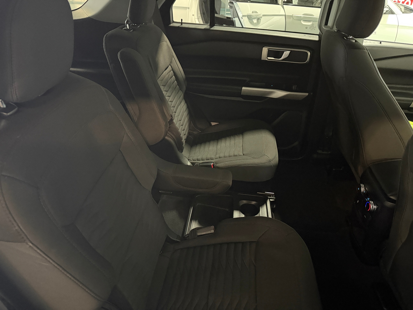 Thumbnail: 2021 Ford Explorer - 6