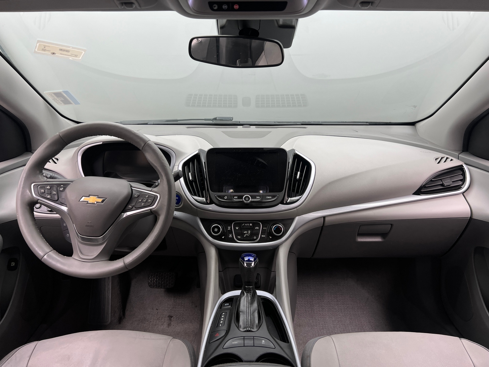 Thumbnail: 2017 Chevrolet Volt - 2