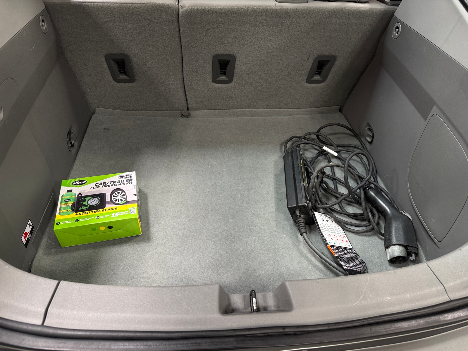 Thumbnail: 2017 Chevrolet Volt - 6