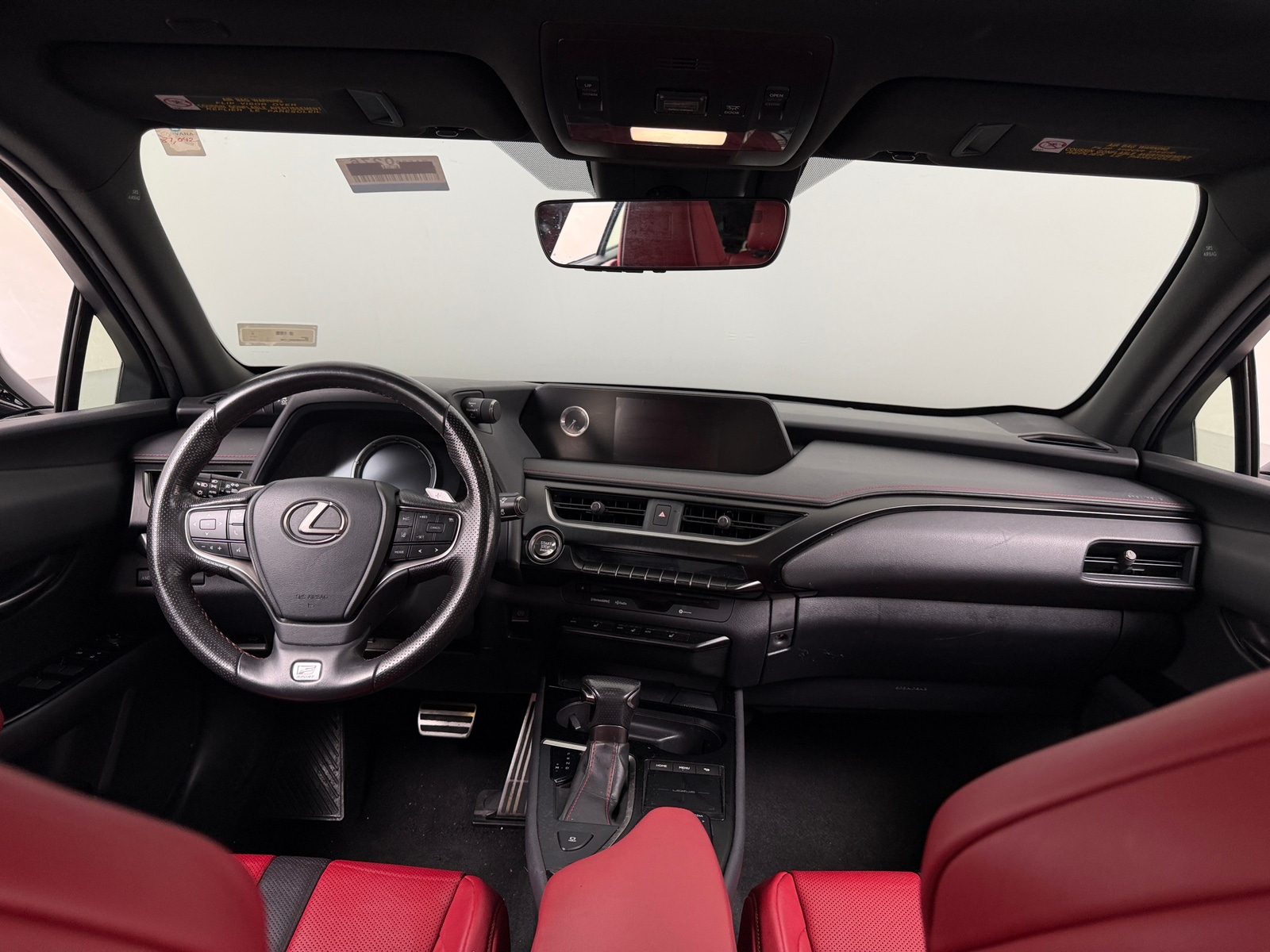 Thumbnail: 2019 Lexus UX - 3