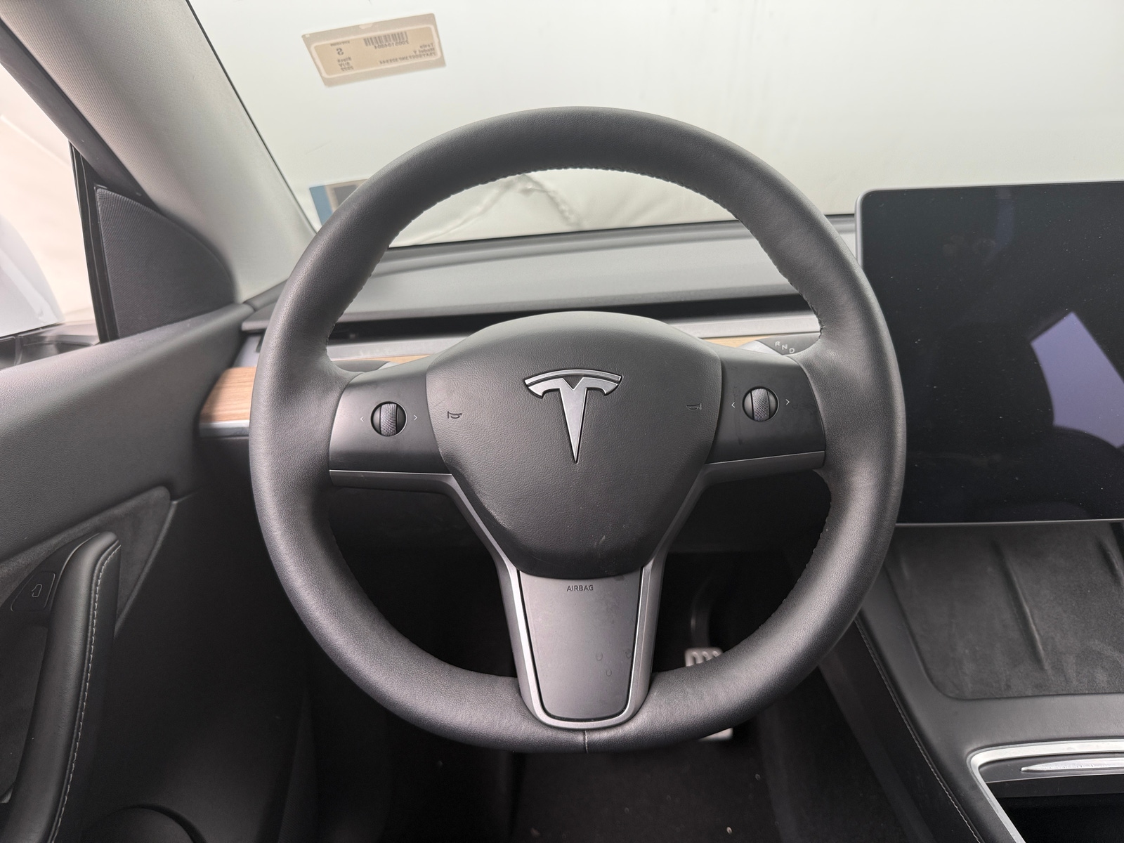 Thumbnail: 2022 Tesla Model Y - 4