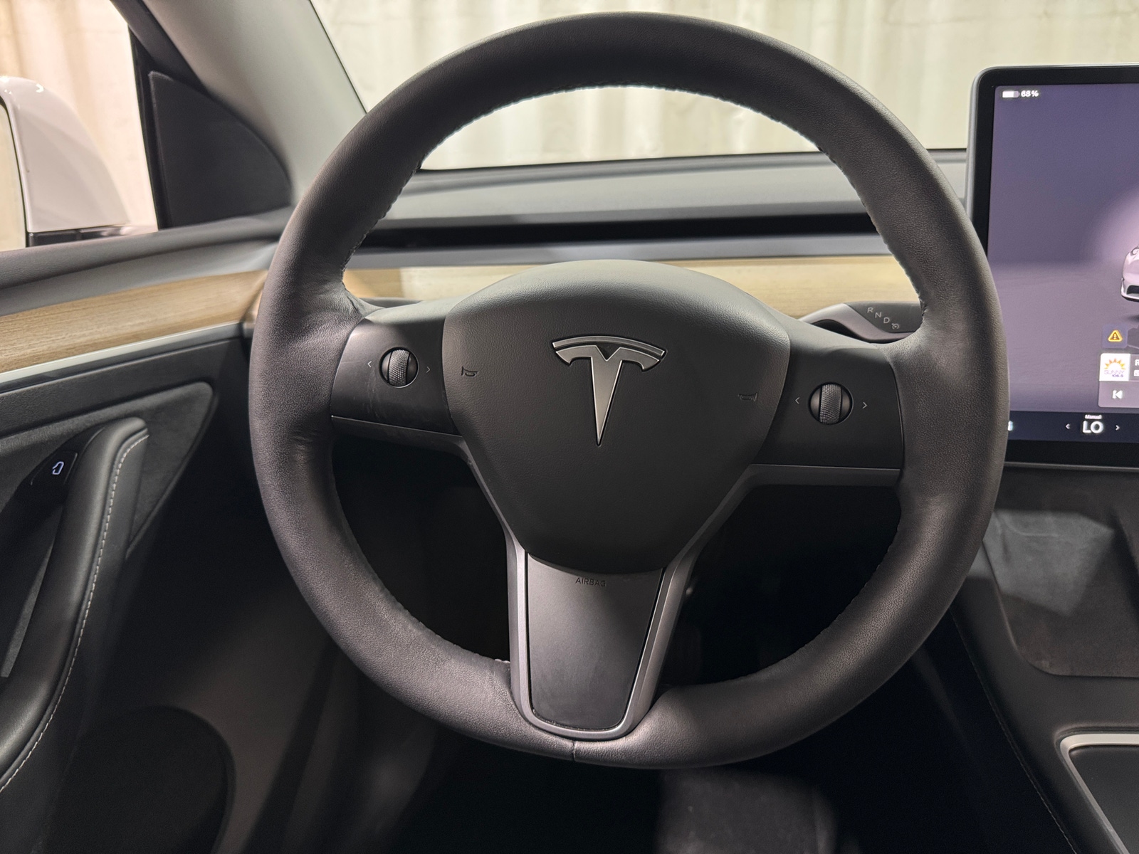 Thumbnail: 2022 Tesla Model Y - 4