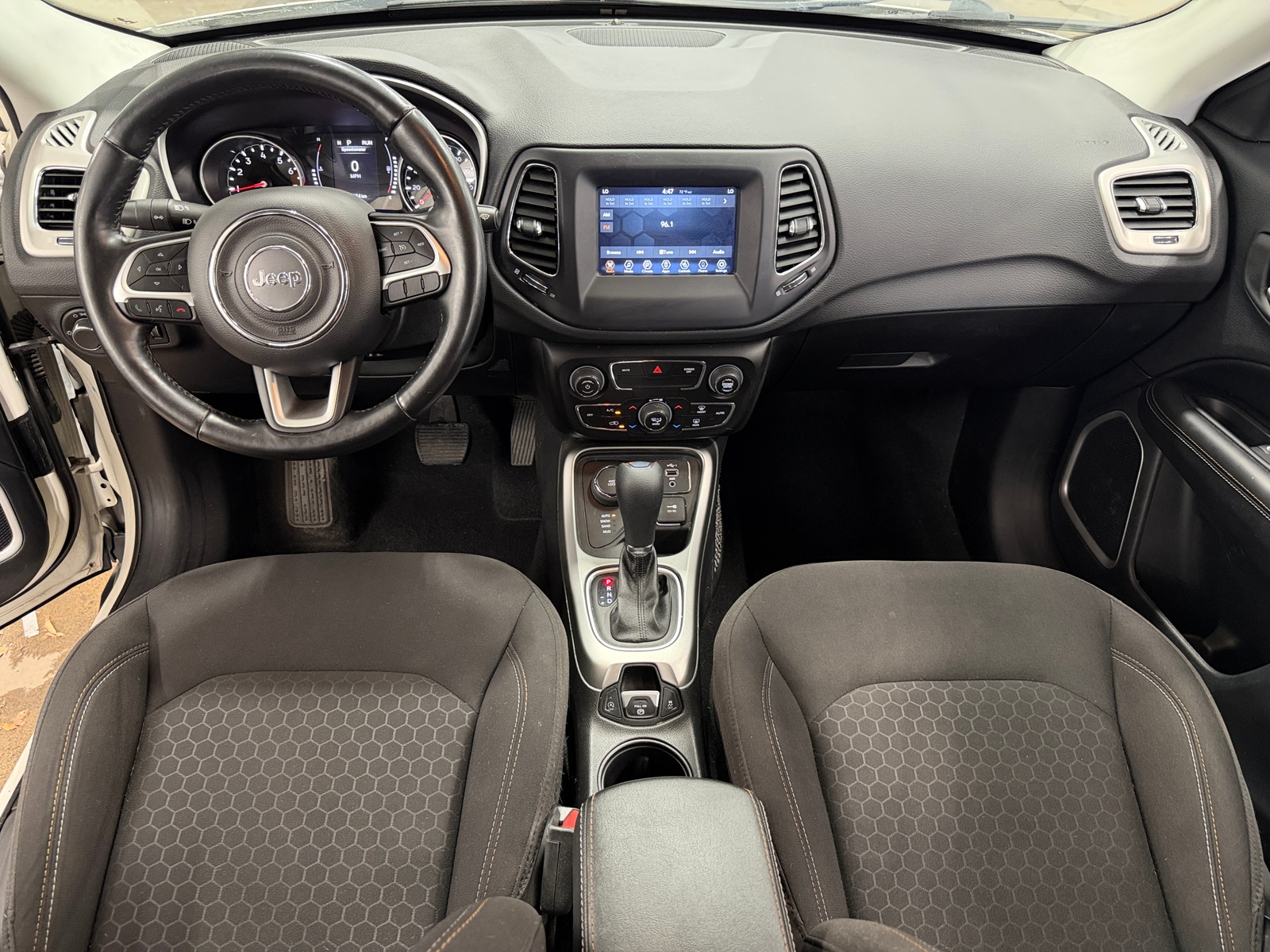 Thumbnail: 2021 Jeep Compass - 3