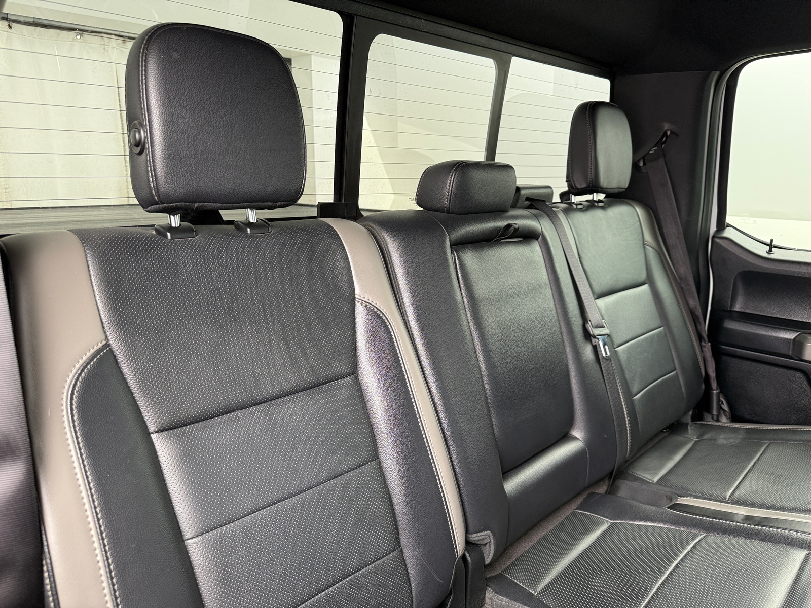 Thumbnail: 2017 Ford Econoline - 4