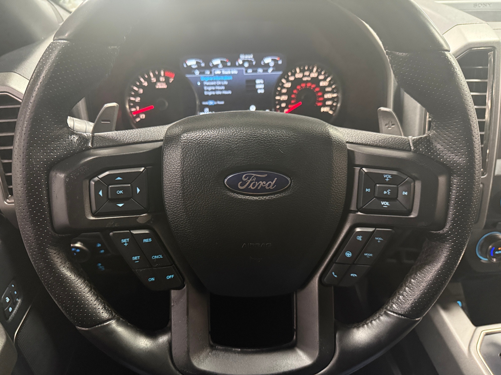 Thumbnail: 2017 Ford Econoline - 3