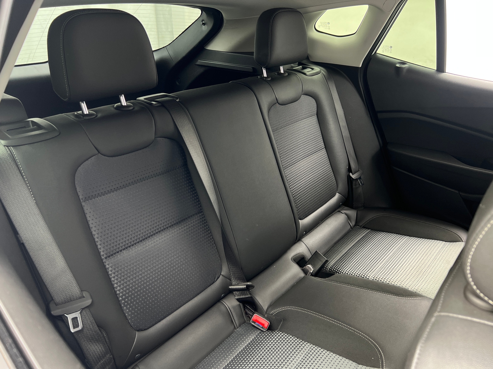 Thumbnail: 2025 Chevrolet Trax - 5