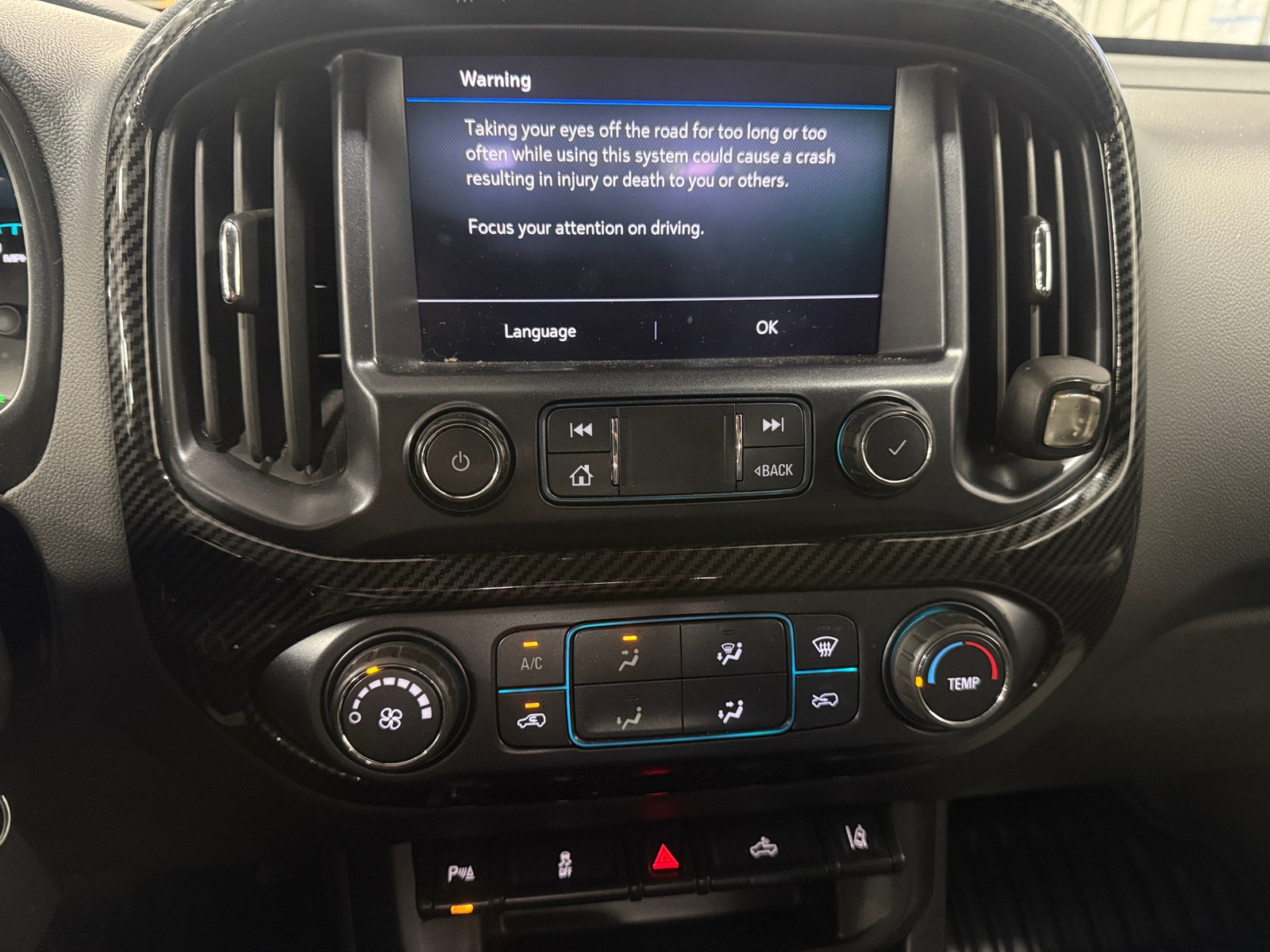 Thumbnail: 2021 Chevrolet Colorado - 4