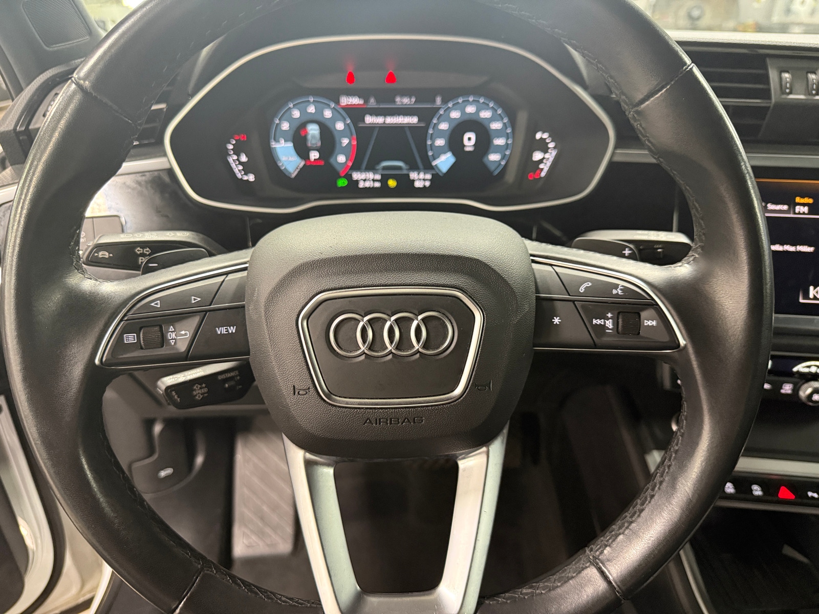 Thumbnail: 2024 Audi Q3 - 4