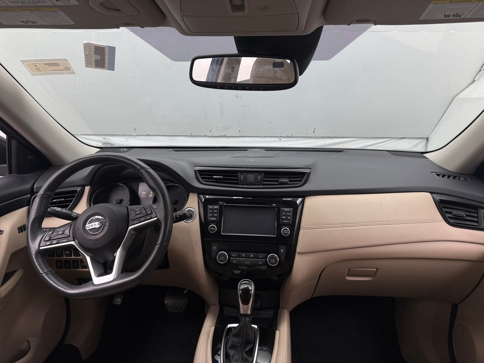 Thumbnail: 2017 Nissan Rogue - 2