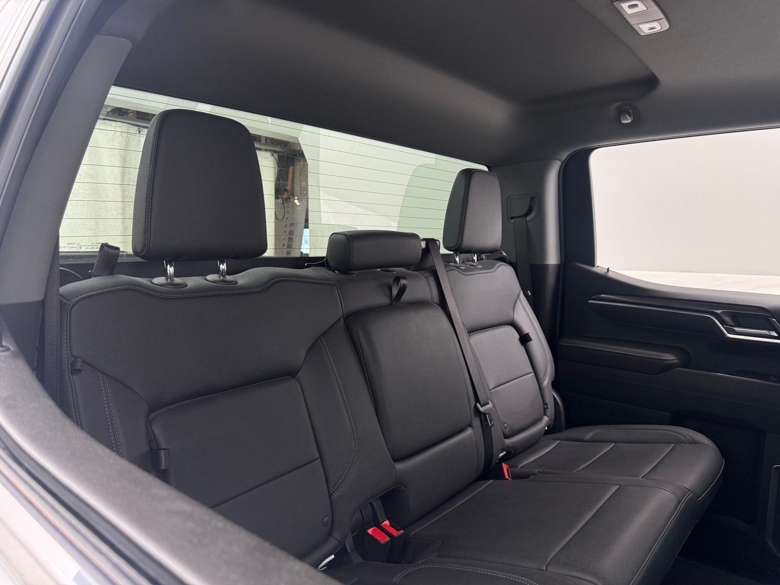 Thumbnail: 2025 Chevrolet Silverado 1500 - 5