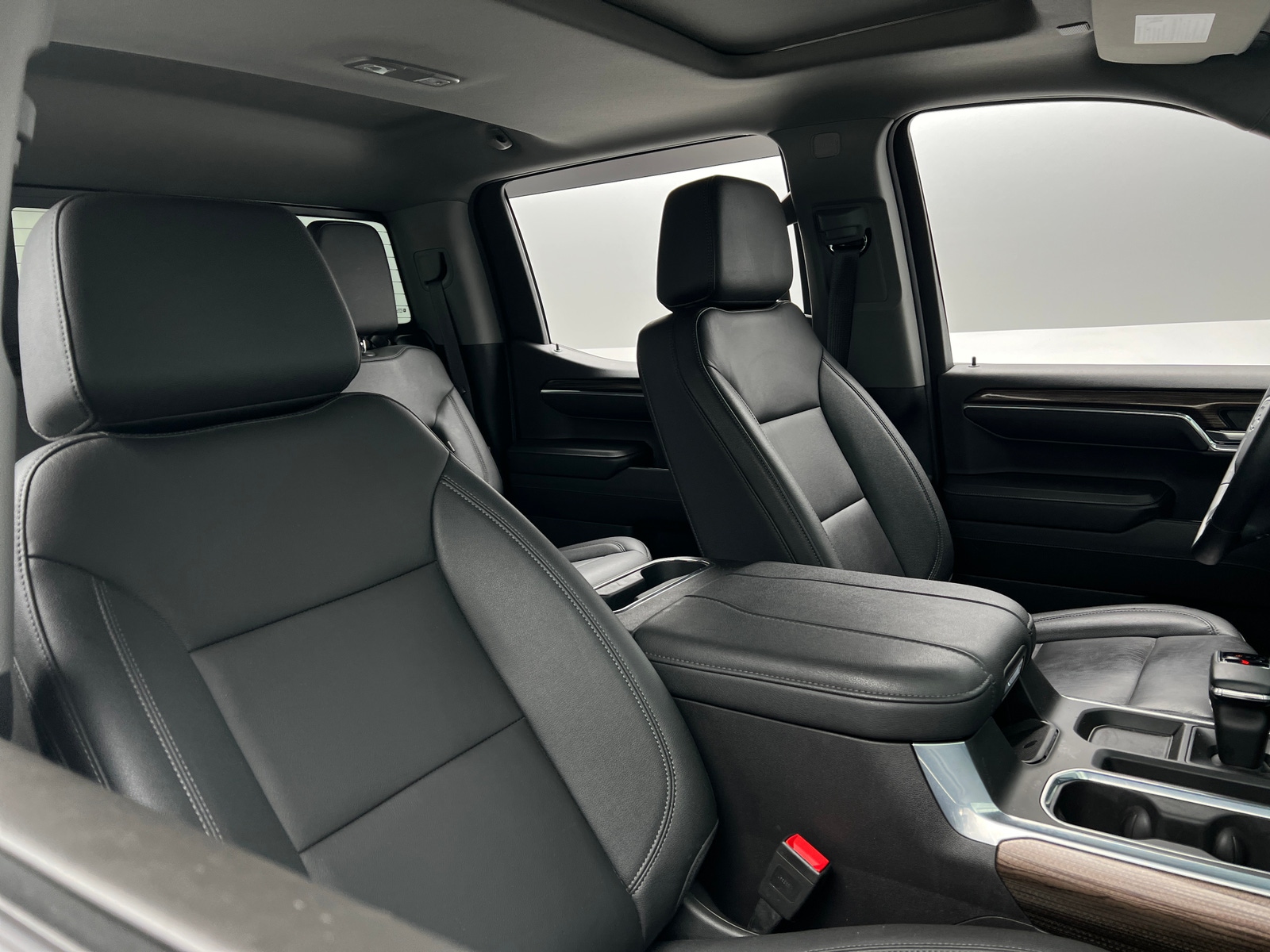 Thumbnail: 2024 Chevrolet Silverado 1500 - 2
