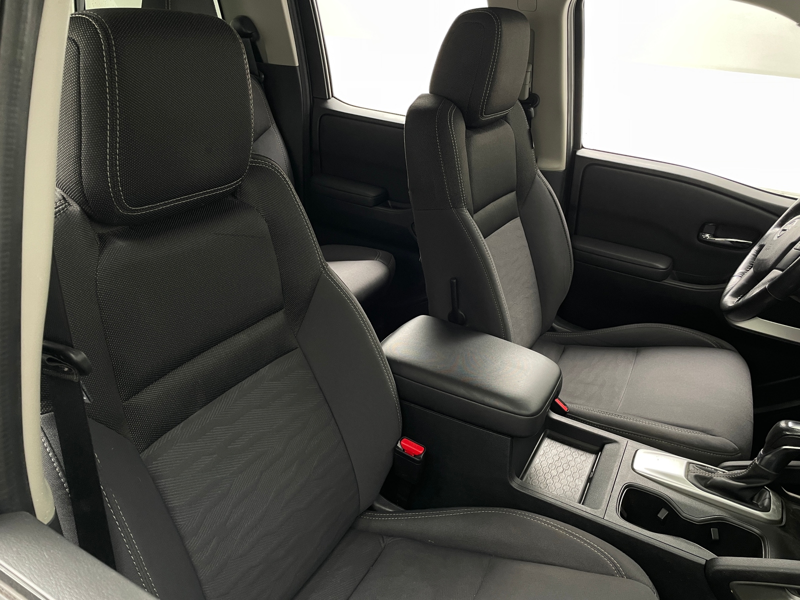 Thumbnail: 2022 Nissan Frontier - 2