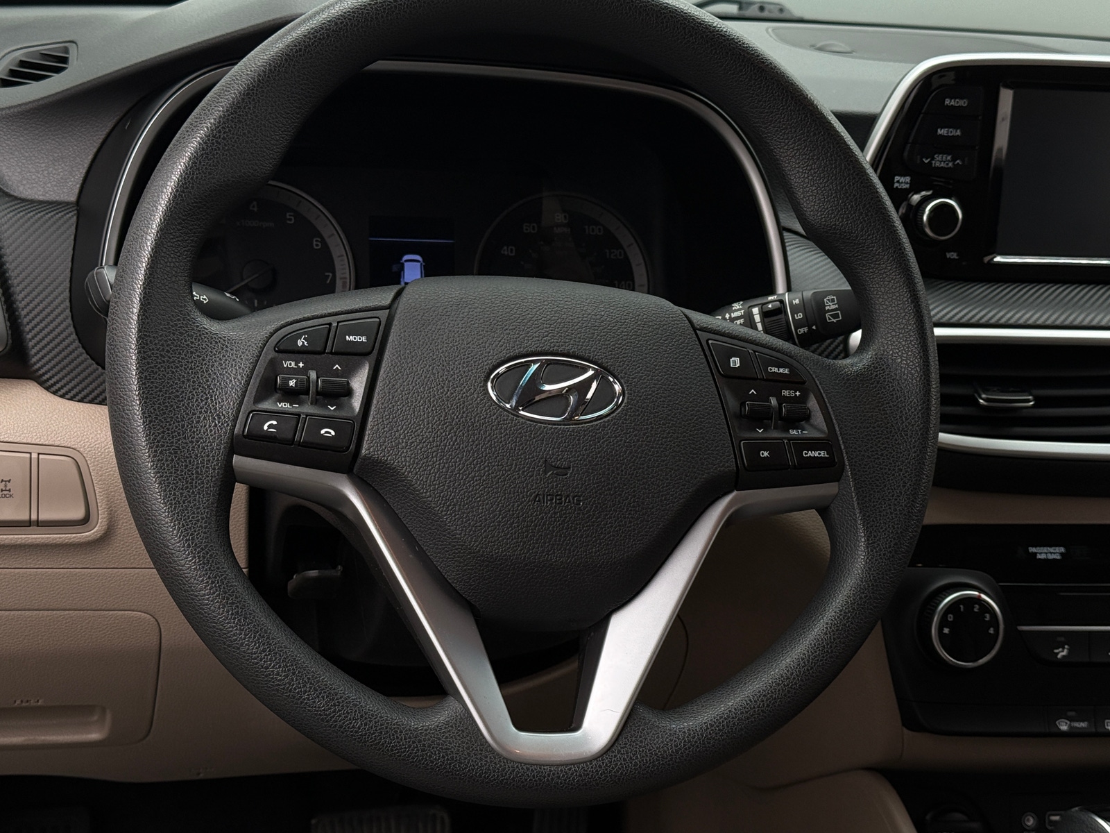 Thumbnail: 2019 Hyundai Tucson - 5