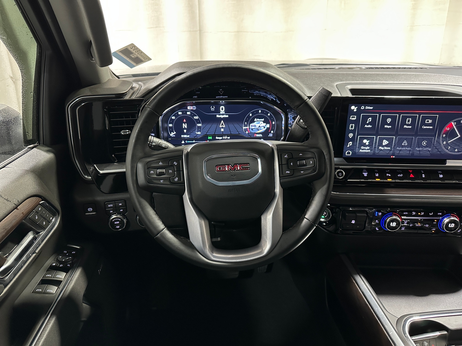 Thumbnail: 2025 GMC Sierra 3500 - 4