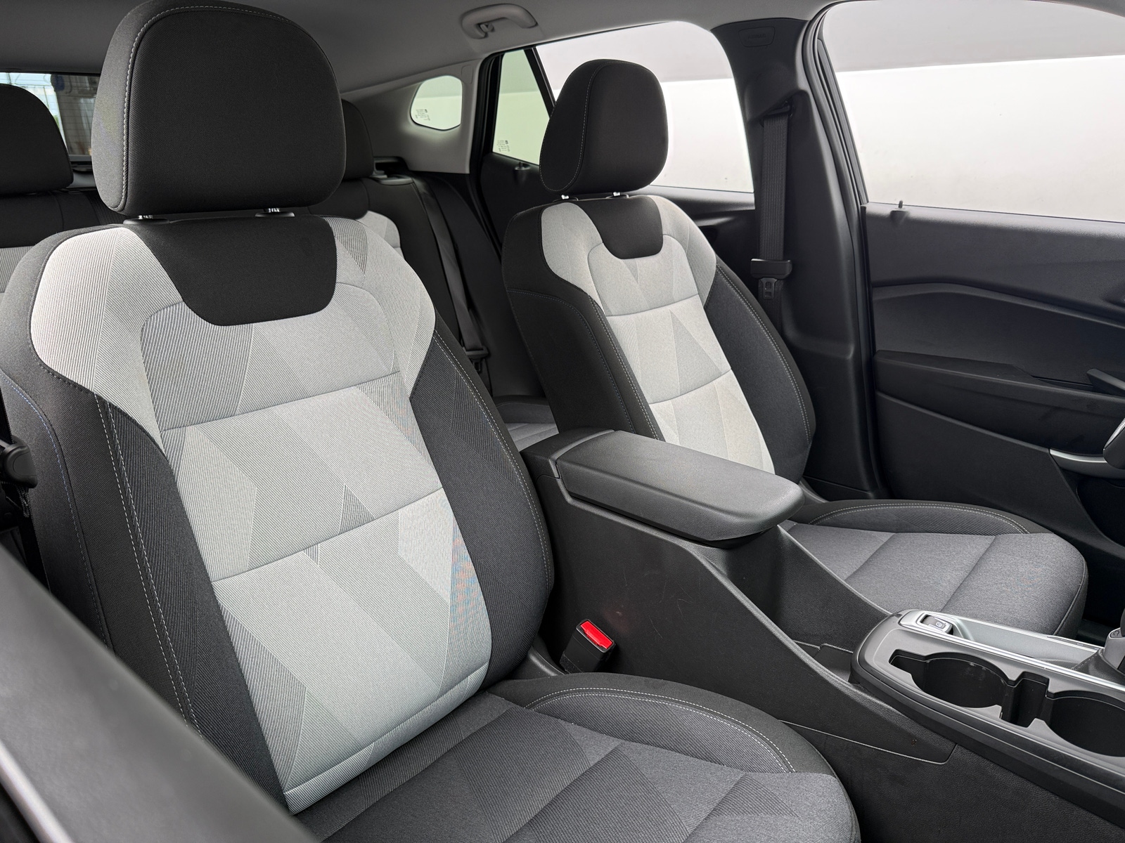 Thumbnail: 2026 Chevrolet Trax - 2