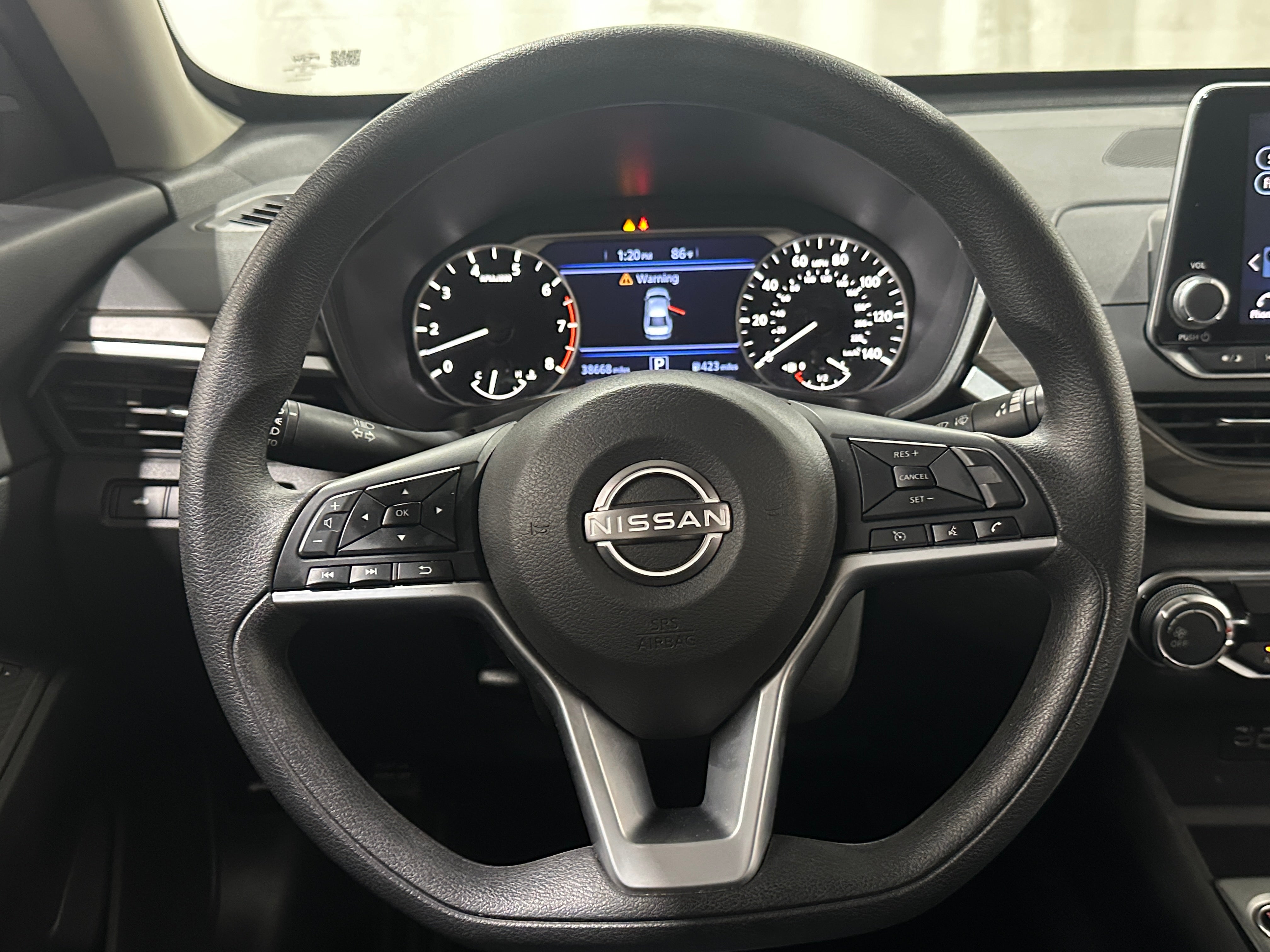 2025 Nissan Altima SV - Photo 7