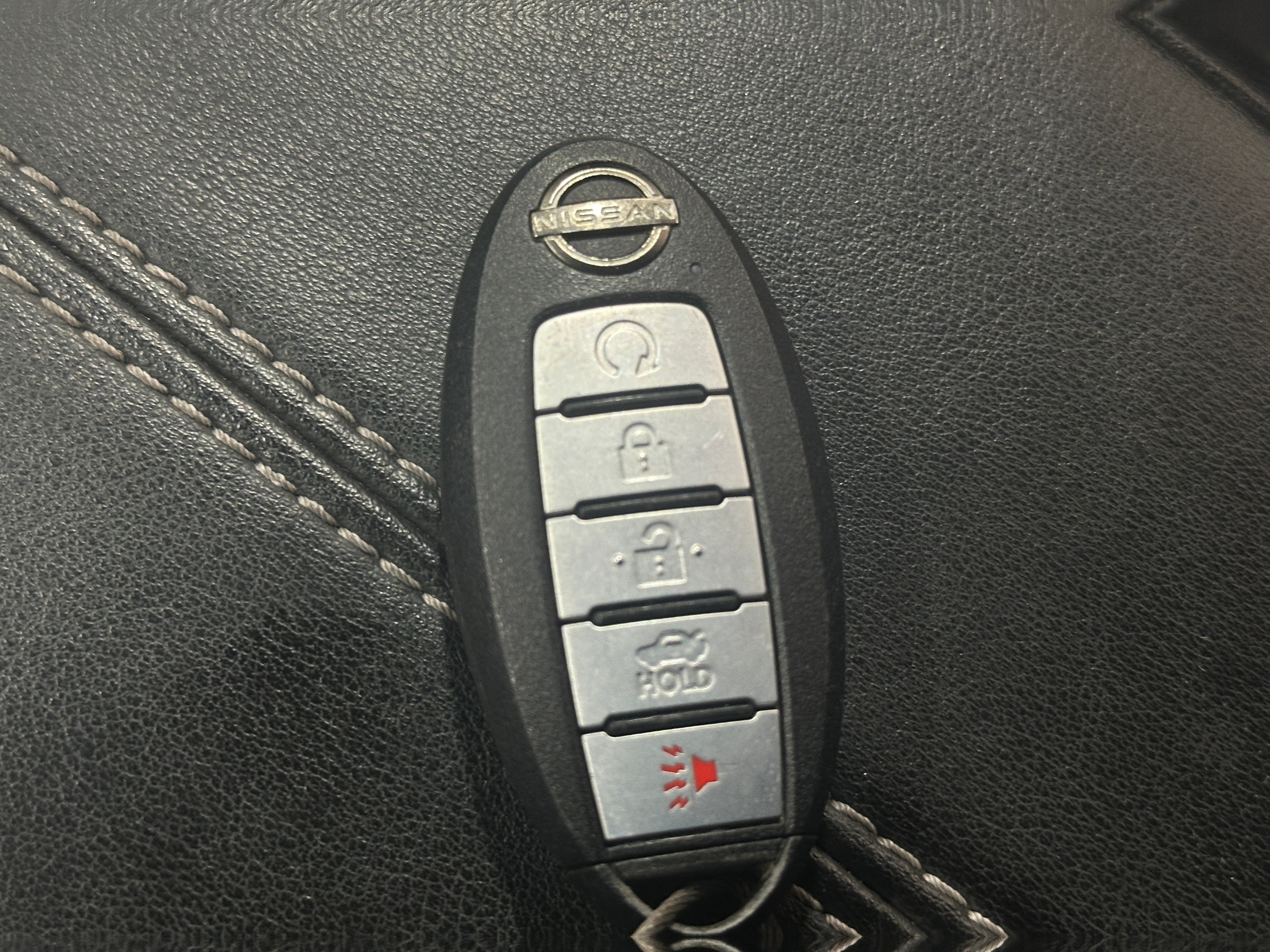 2025 Nissan Altima SV - Photo 11
