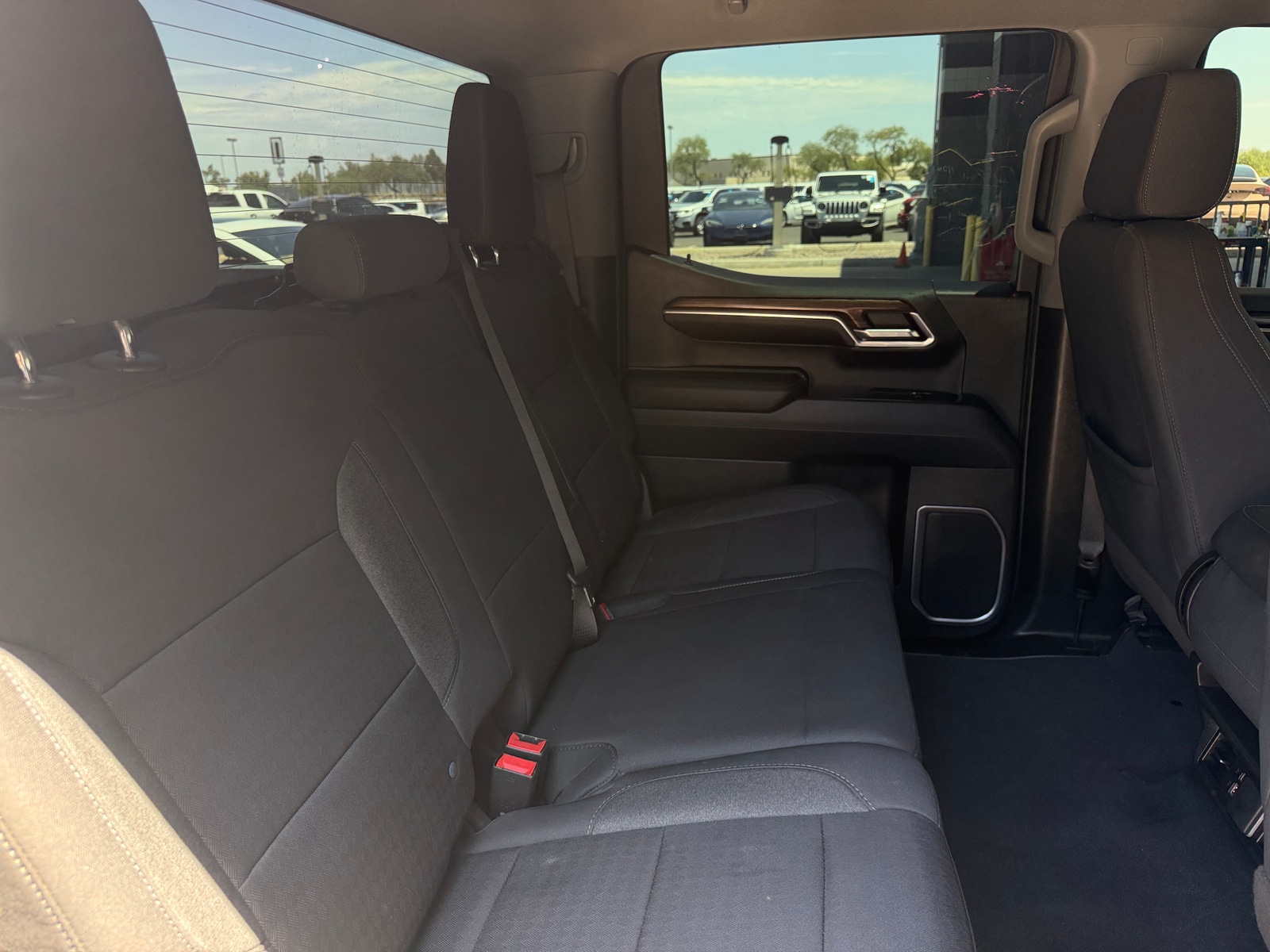 Thumbnail: 2023 Chevrolet Silverado 1500 - 6