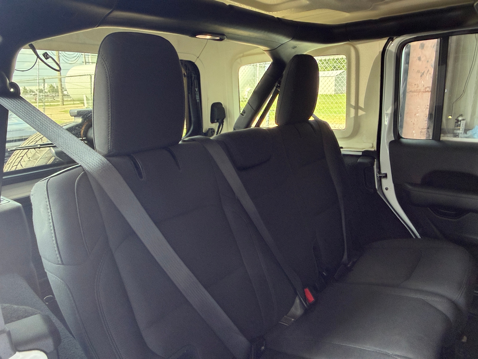 Thumbnail: 2020 Jeep Wrangler - 6