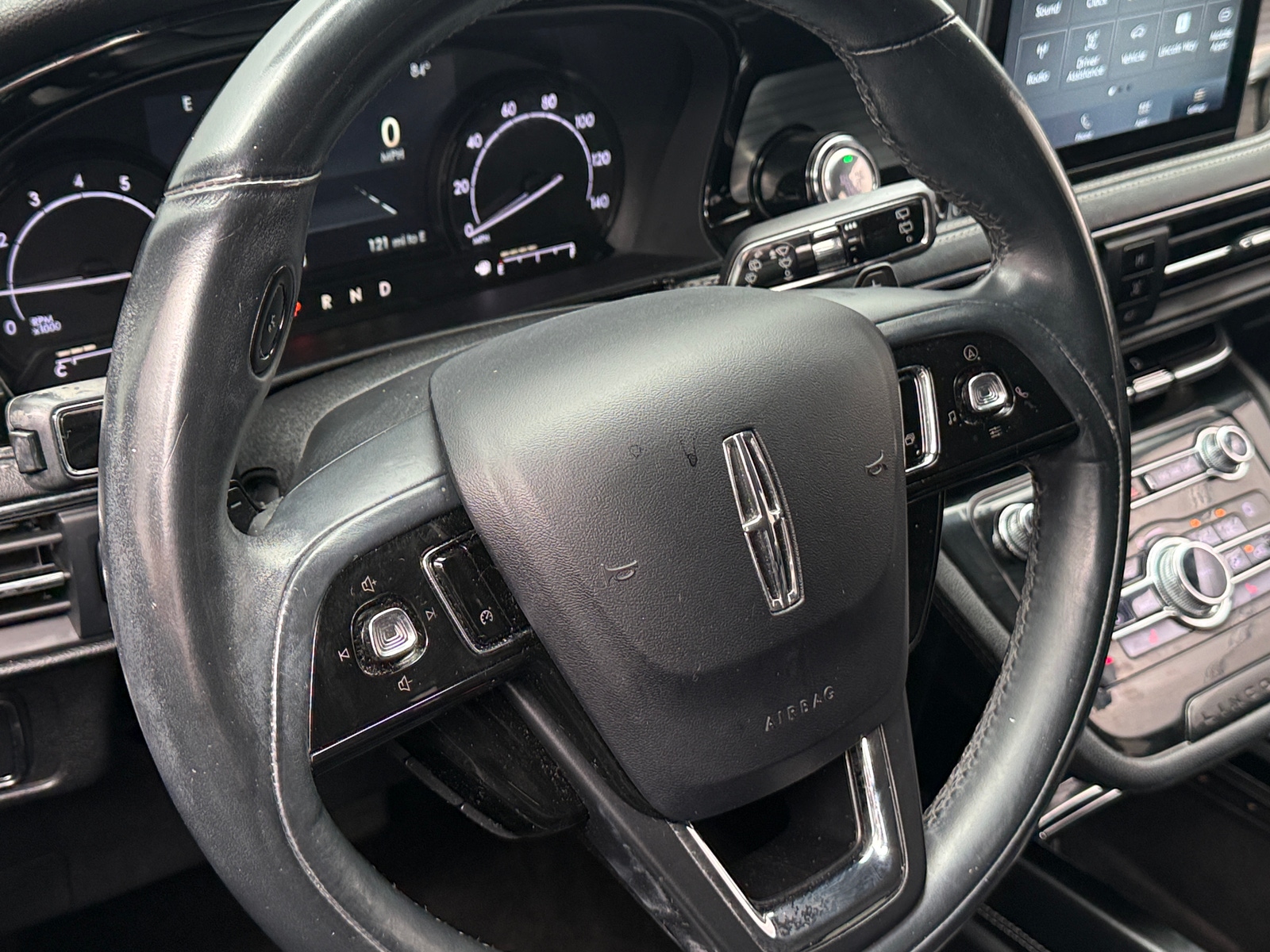 Thumbnail: 2020 Lincoln Corsair - 4