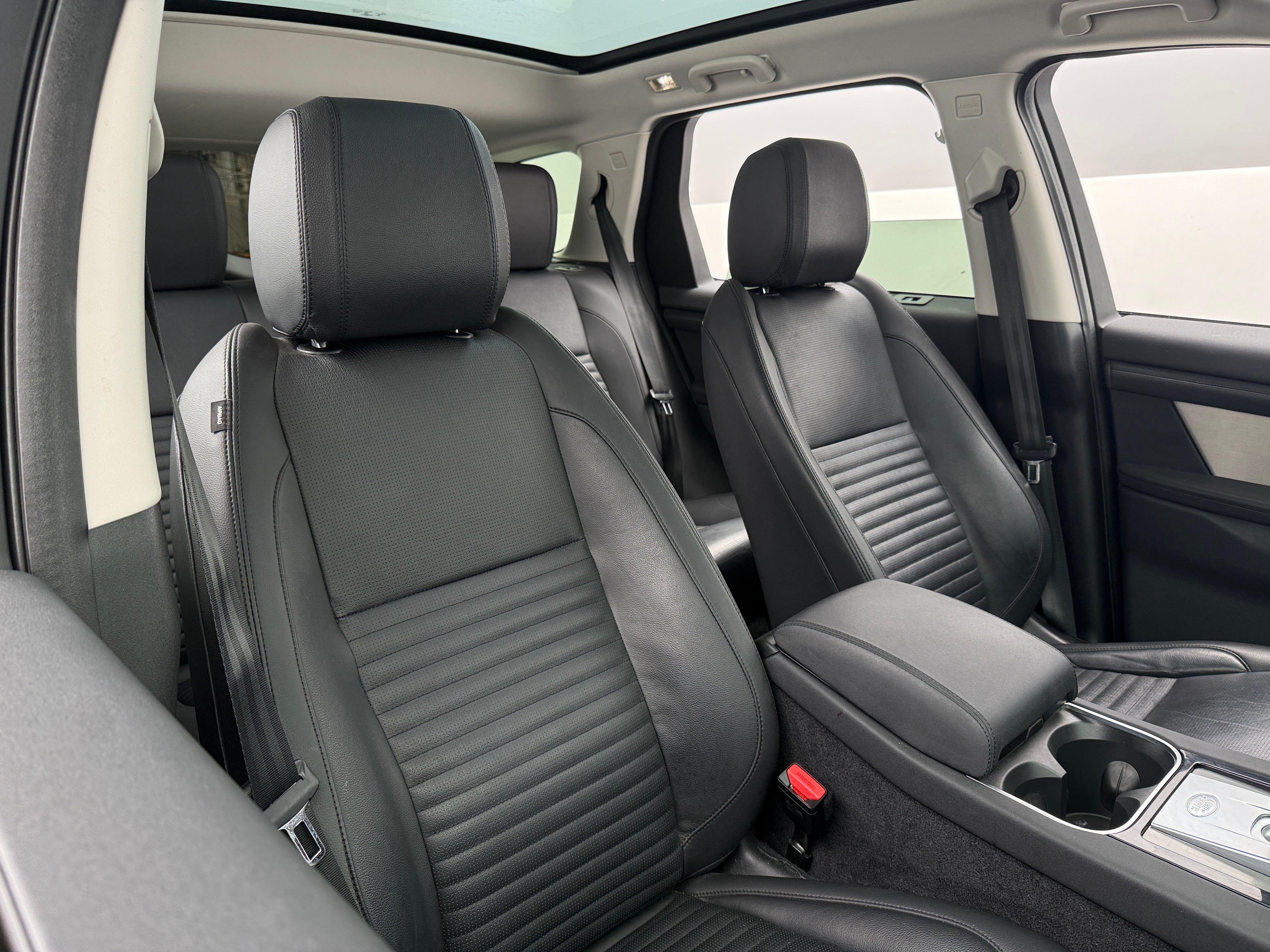 2023 Land Rover Discovery Sport