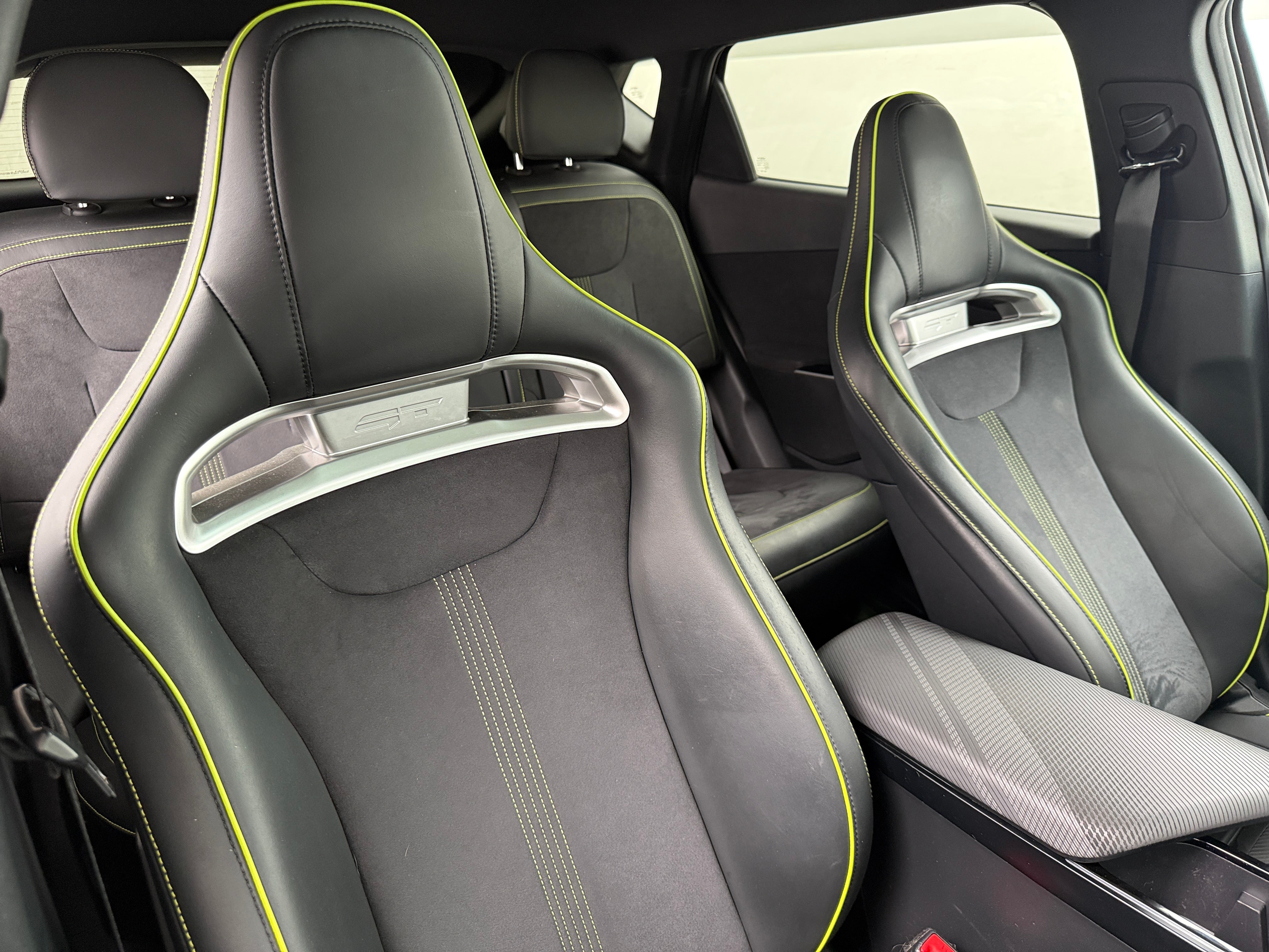 Used 2023 Kia EV6 GT with VIN KNDC5DLE3P5102242 for sale in Oak Creek, WI