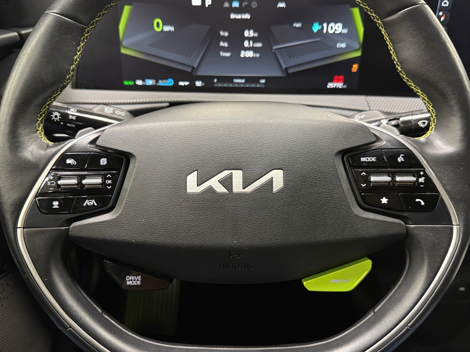 Thumbnail: 2023 Kia EV6 - 4