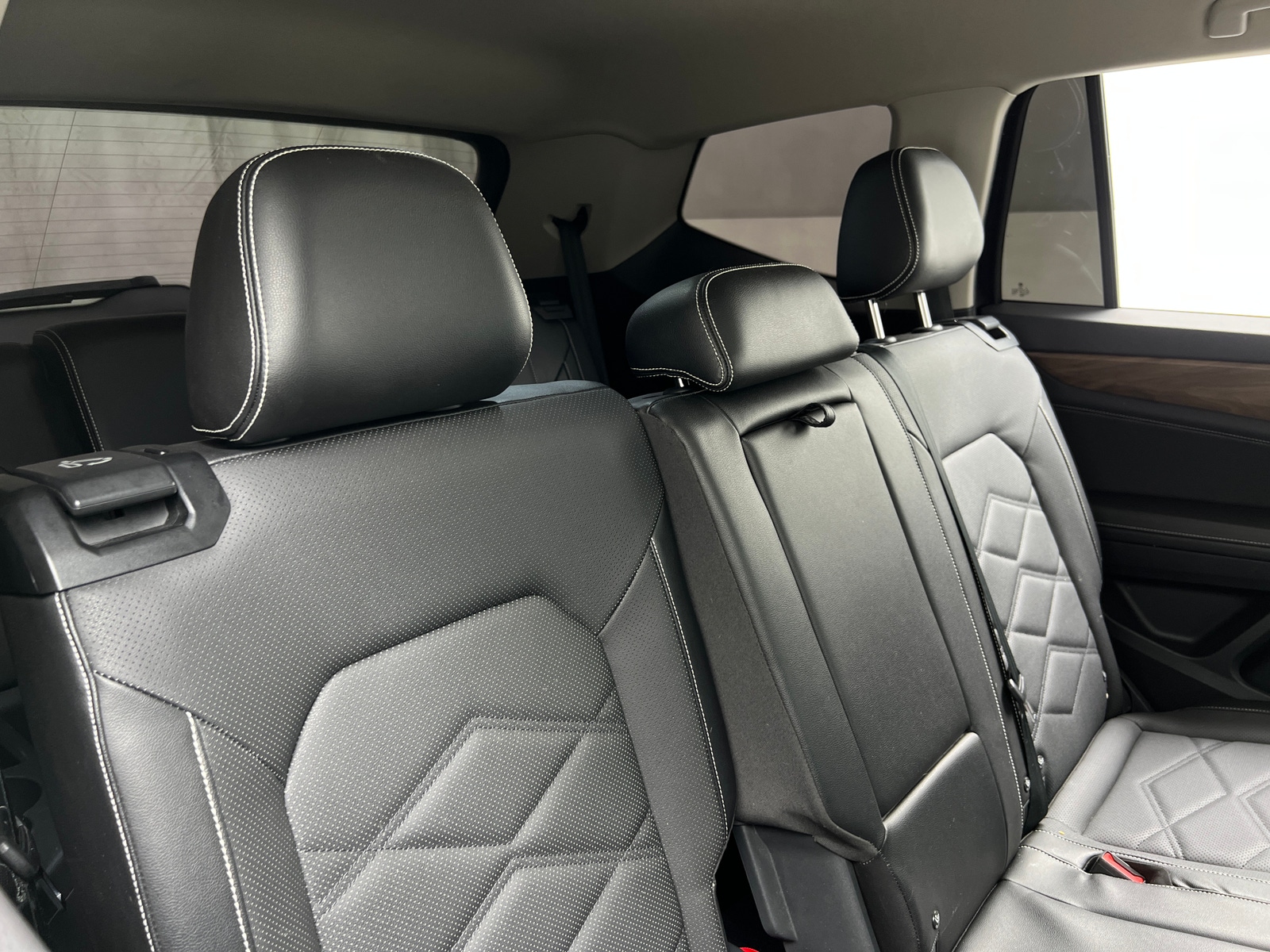 Thumbnail: 2024 Volkswagen Atlas - 5