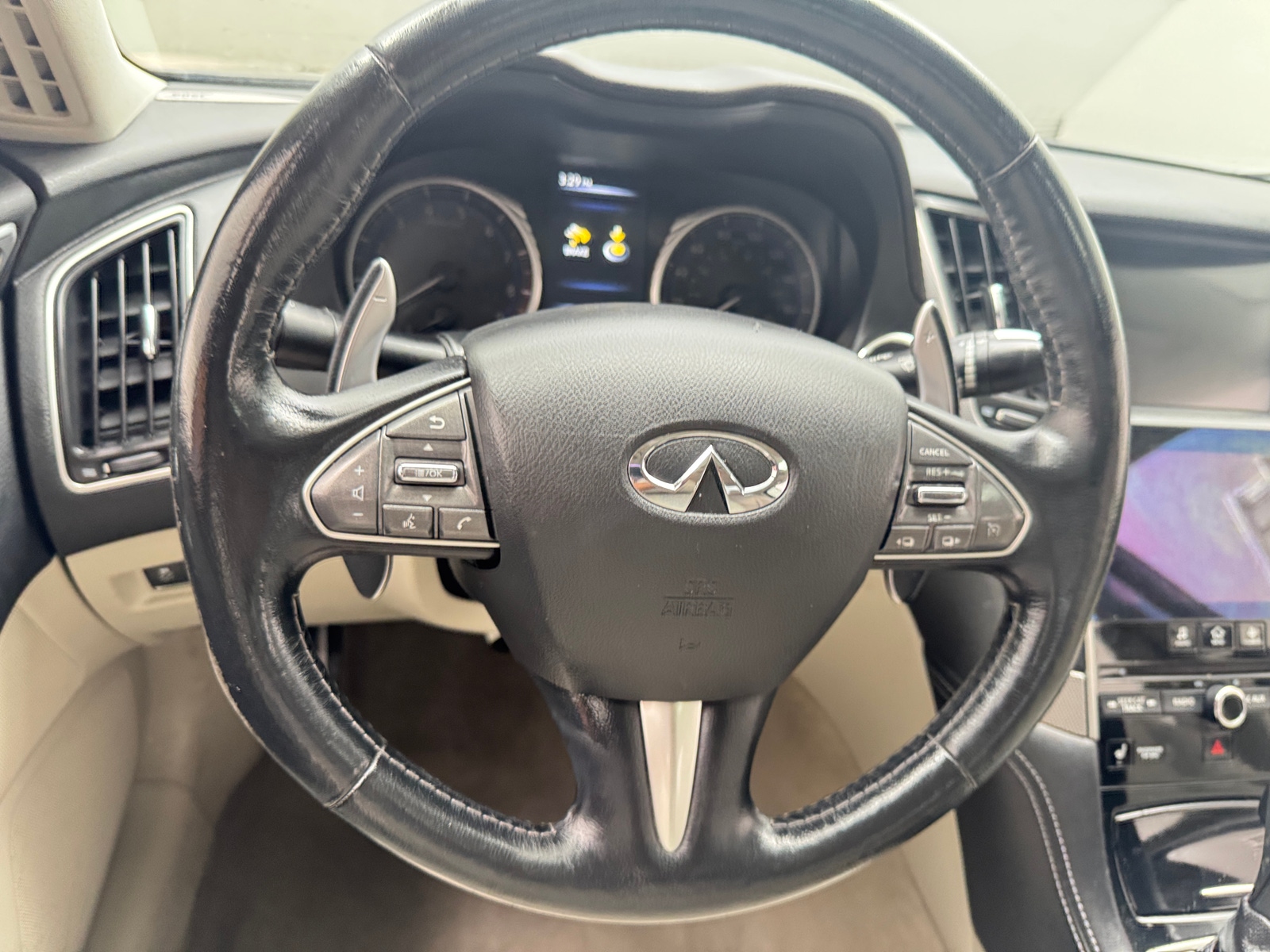 Thumbnail: 2015 INFINITI Q50 - 4