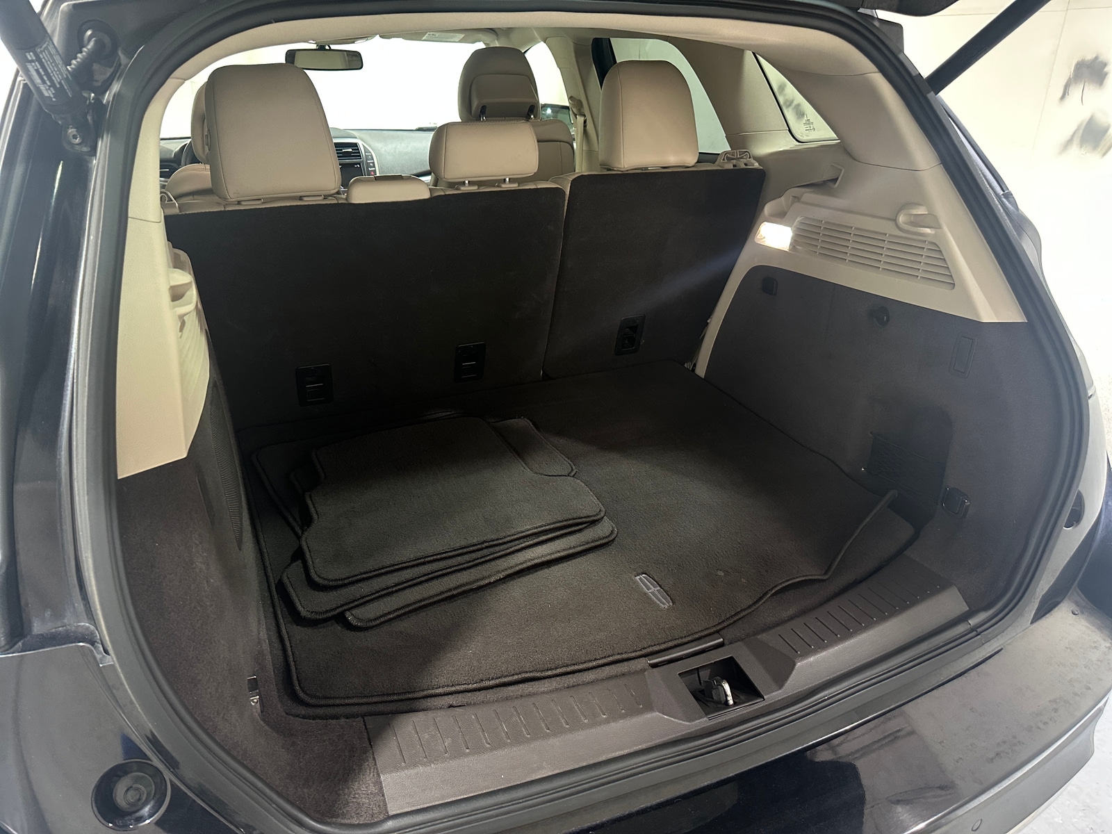 Thumbnail: 2019 Lincoln MKC - 6