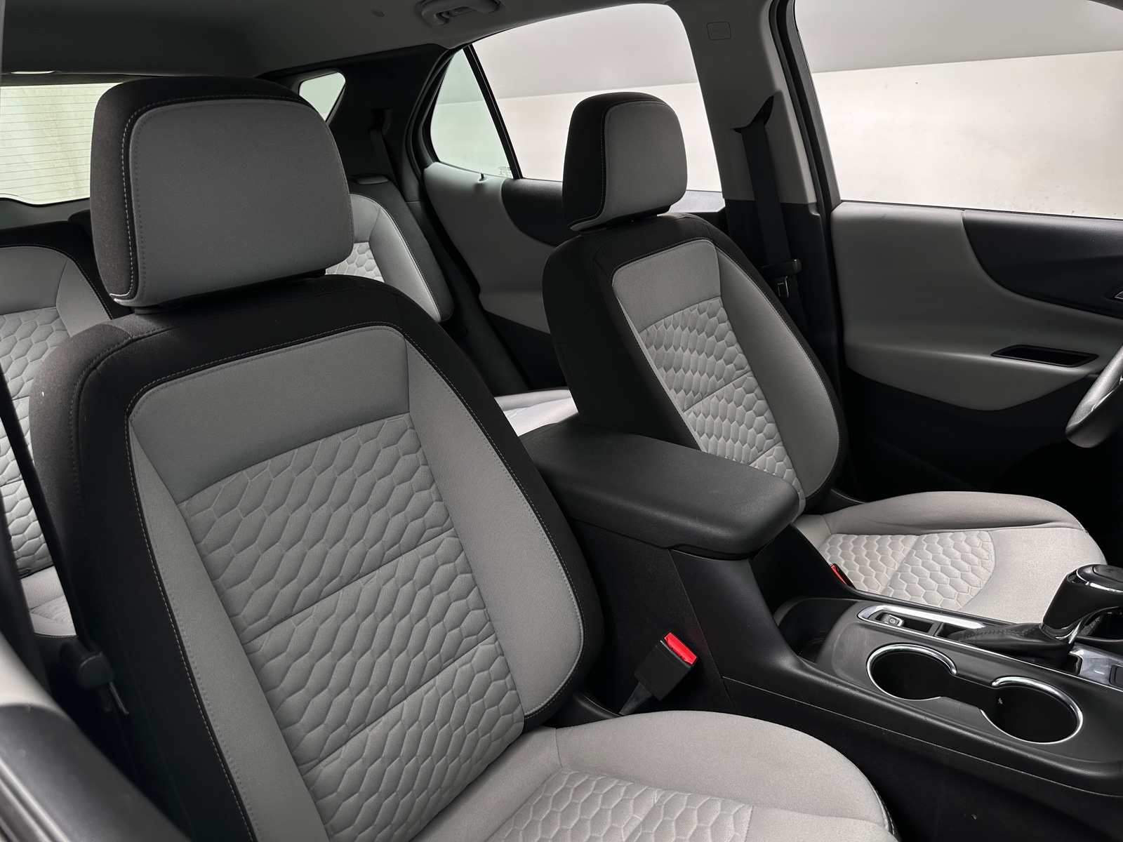 Thumbnail: 2018 Chevrolet Equinox - 2