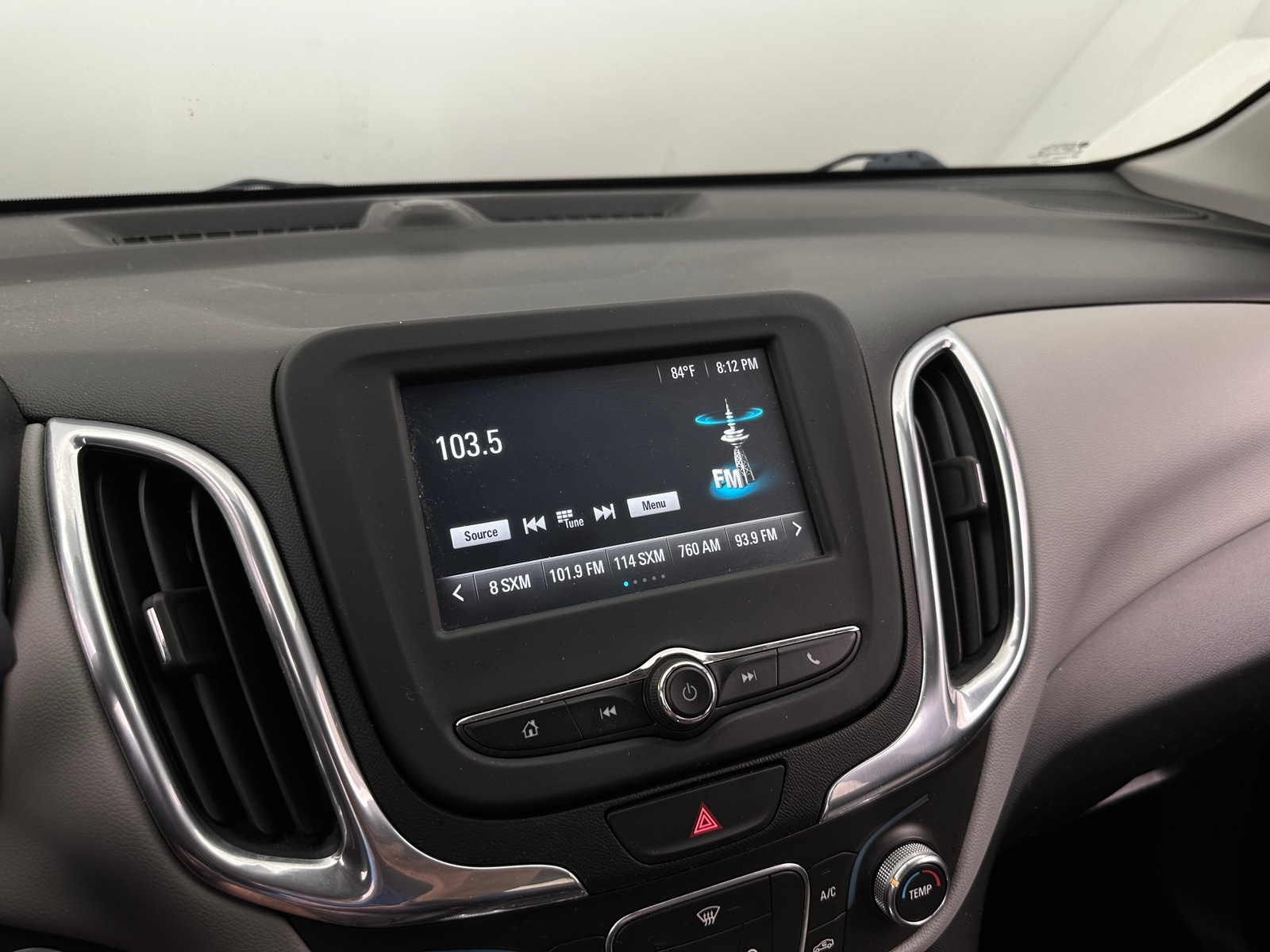Thumbnail: 2018 Chevrolet Equinox - 4