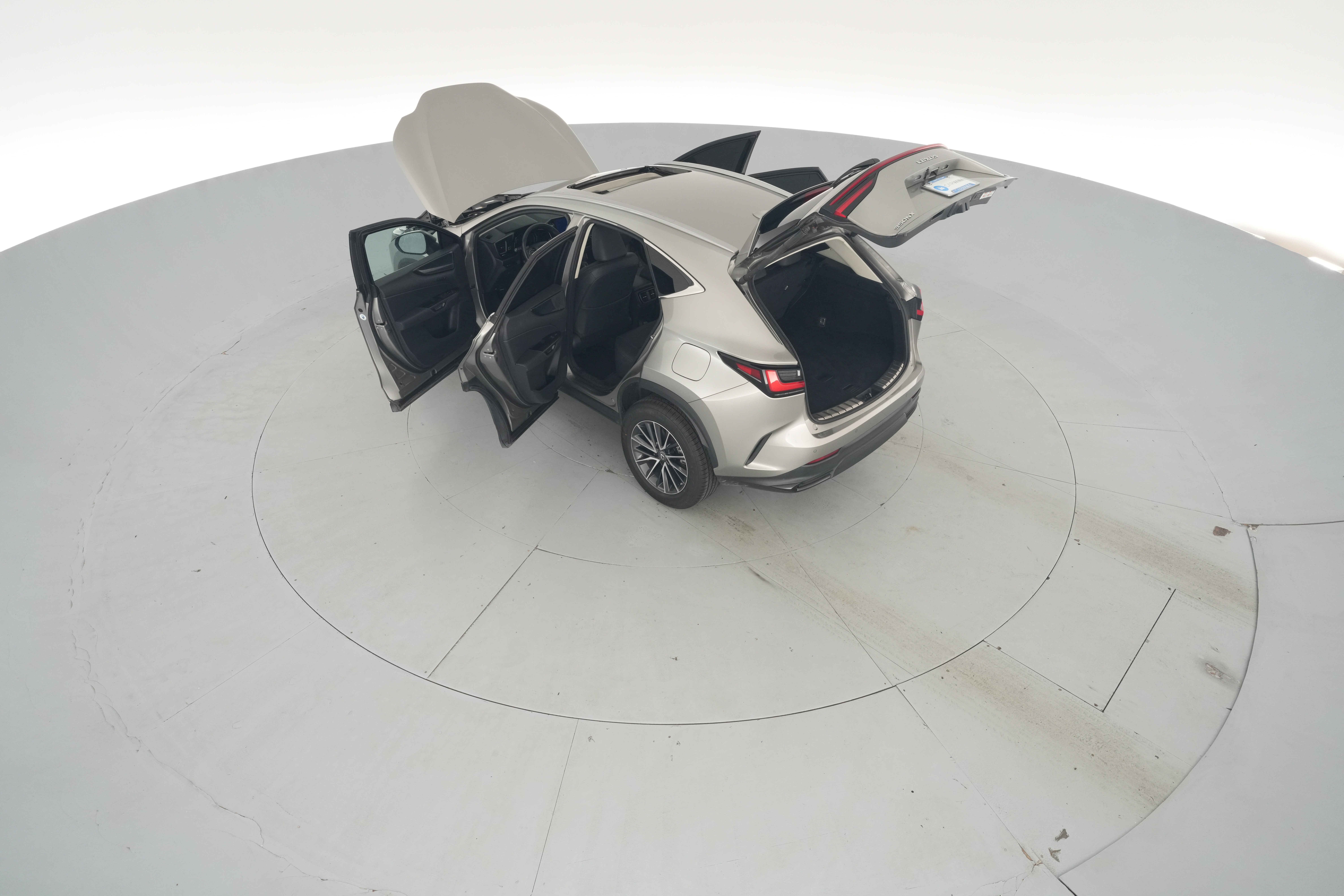 2022 Lexus NX 350 - Photo 48