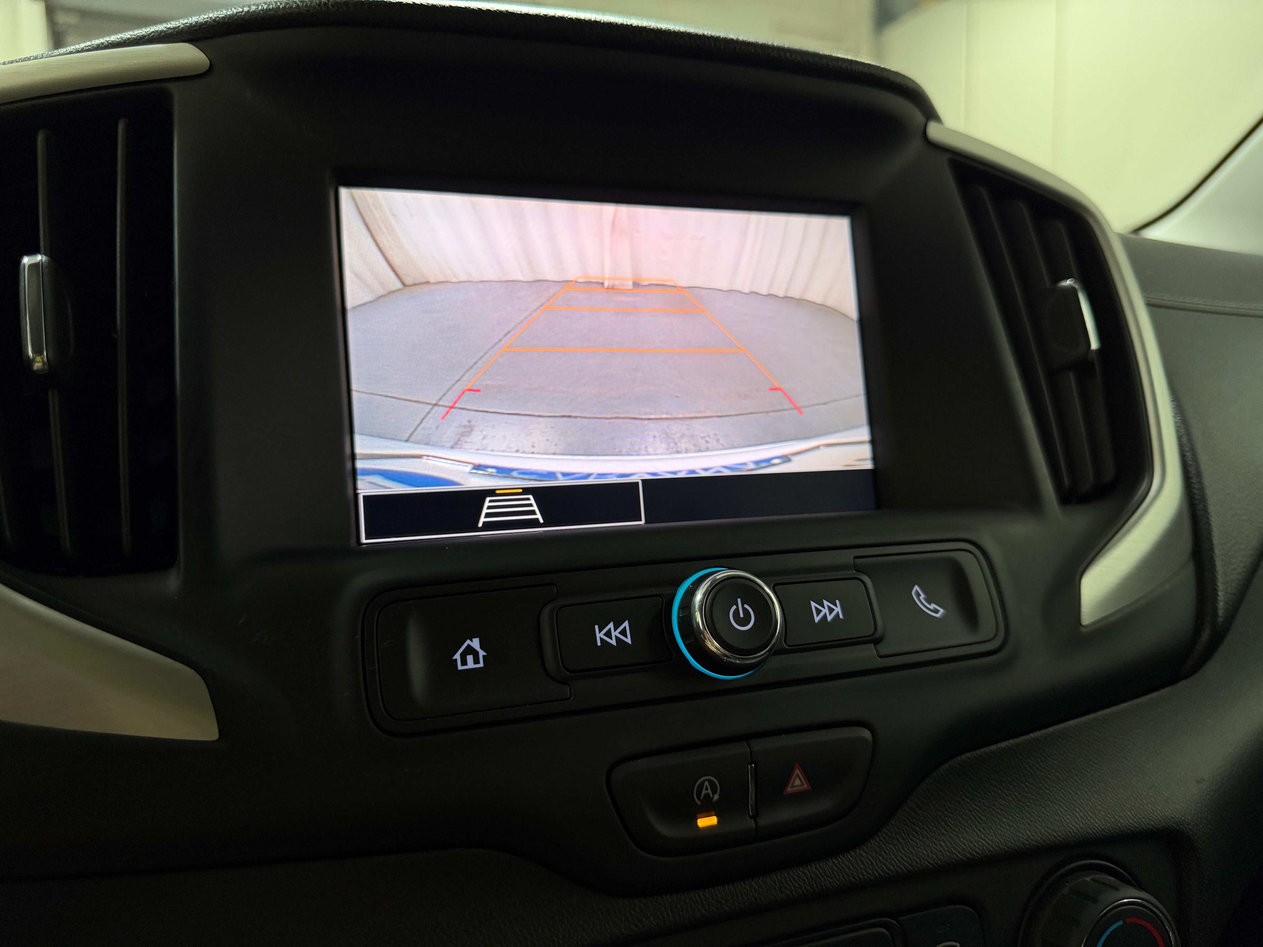 2024 GMC Terrain SLE - Photo 14