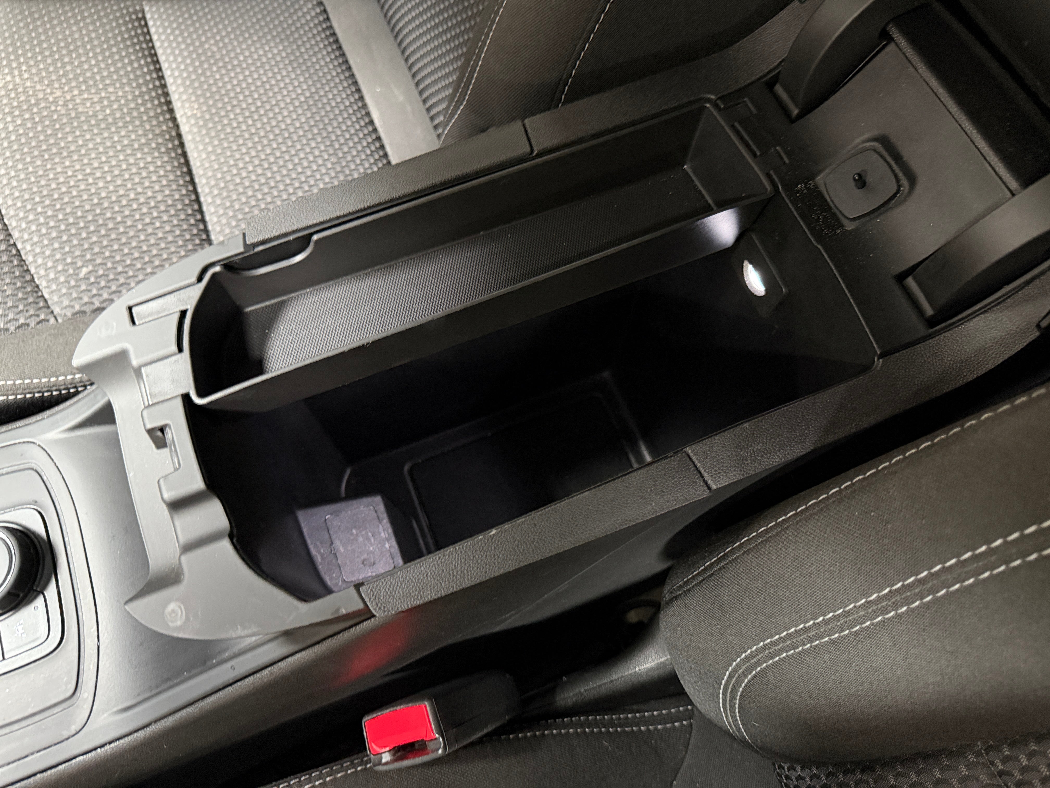 2024 GMC Terrain SLE - Photo 15